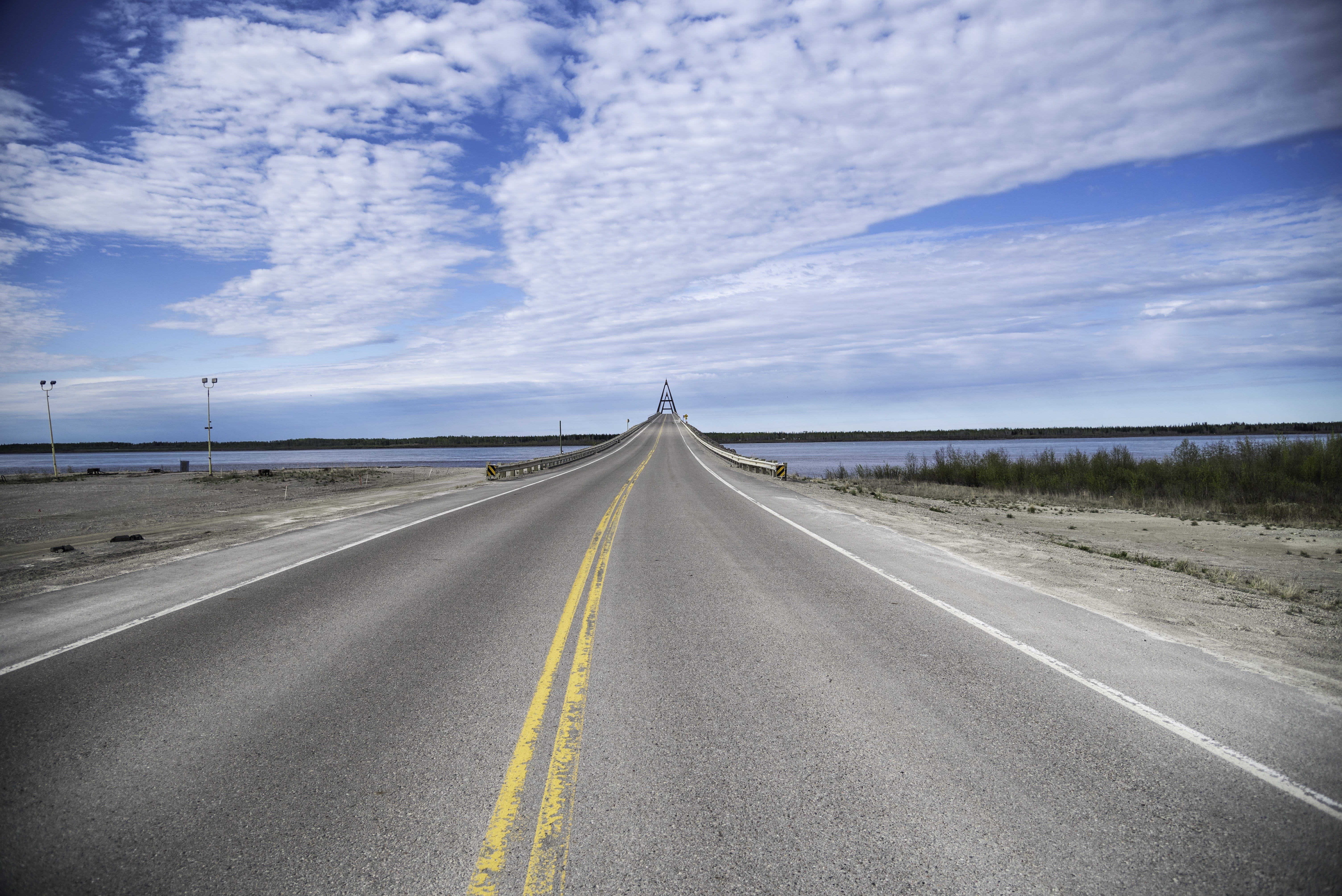 diminishing perspective, transportation, straight, vanishing Point, empty road, no People, deh, asphalt, cloud - Sky, blue, scenics, clouds, road marking, HD Wallpaper
