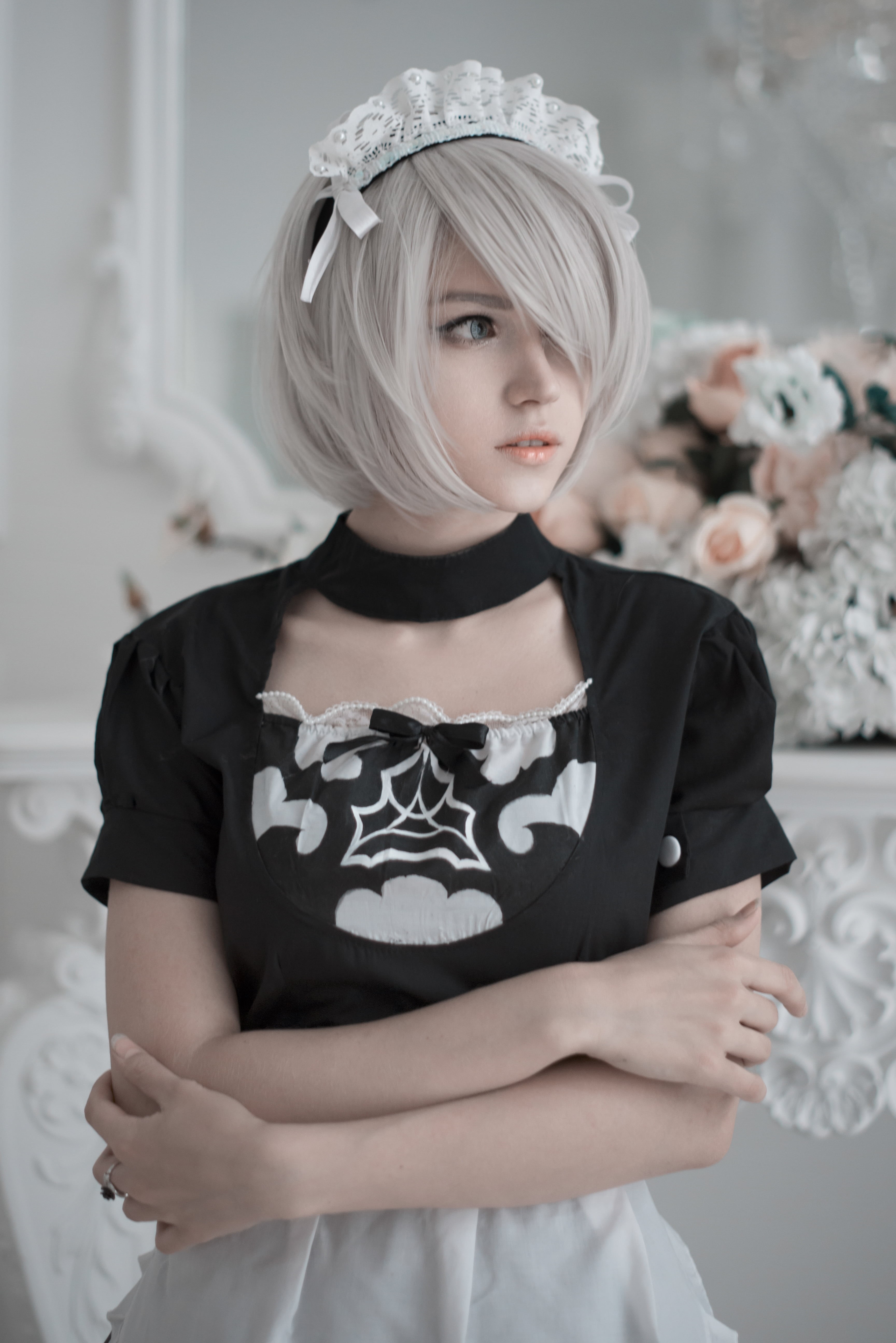 2B, hair over one eye, Shirogane Sama, women indoors, Nier: Automata, model, 2B (Nier: Automata), short hair, video games, white hair, looking away, 5K, Phone HD Wallpaper