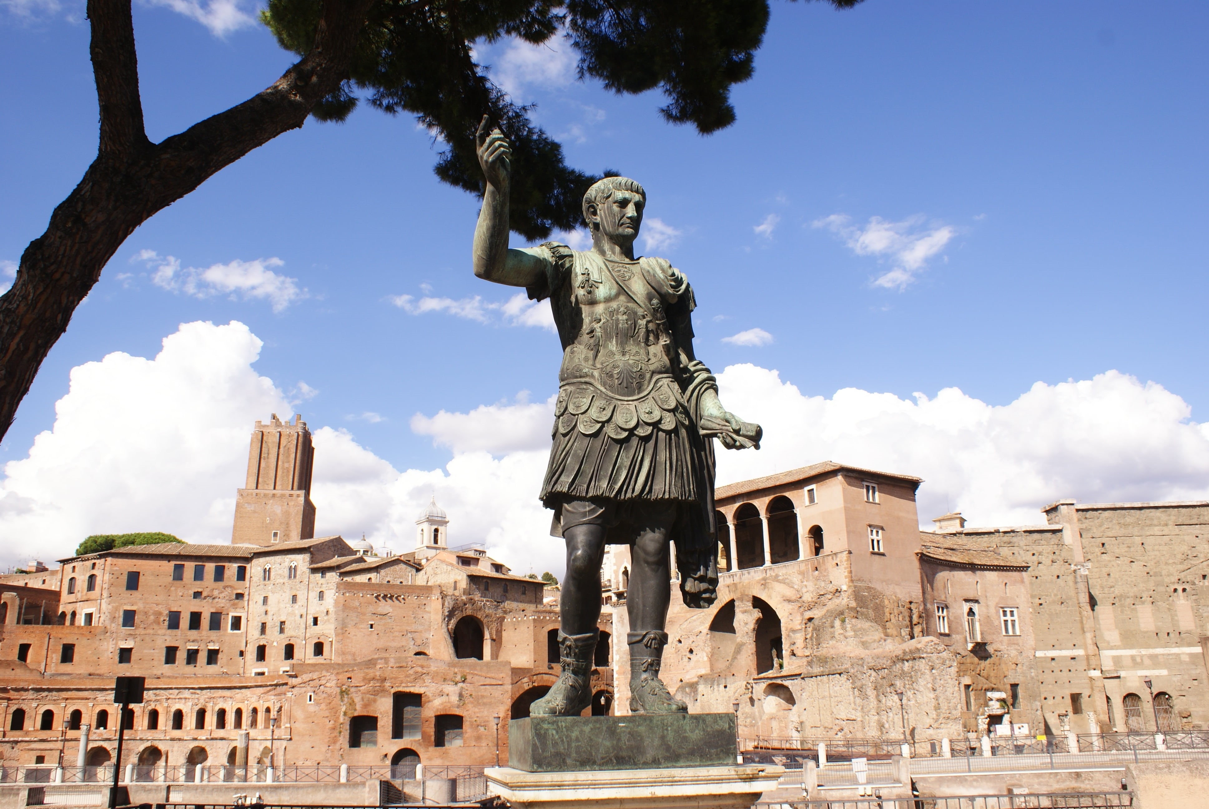 famous Place, architecture, caesar, religion, europe, church, tourism, sky, history, sculpture, concrete, italy, outdoors, italian Culture, nature, art and craft, HD Wallpaper
