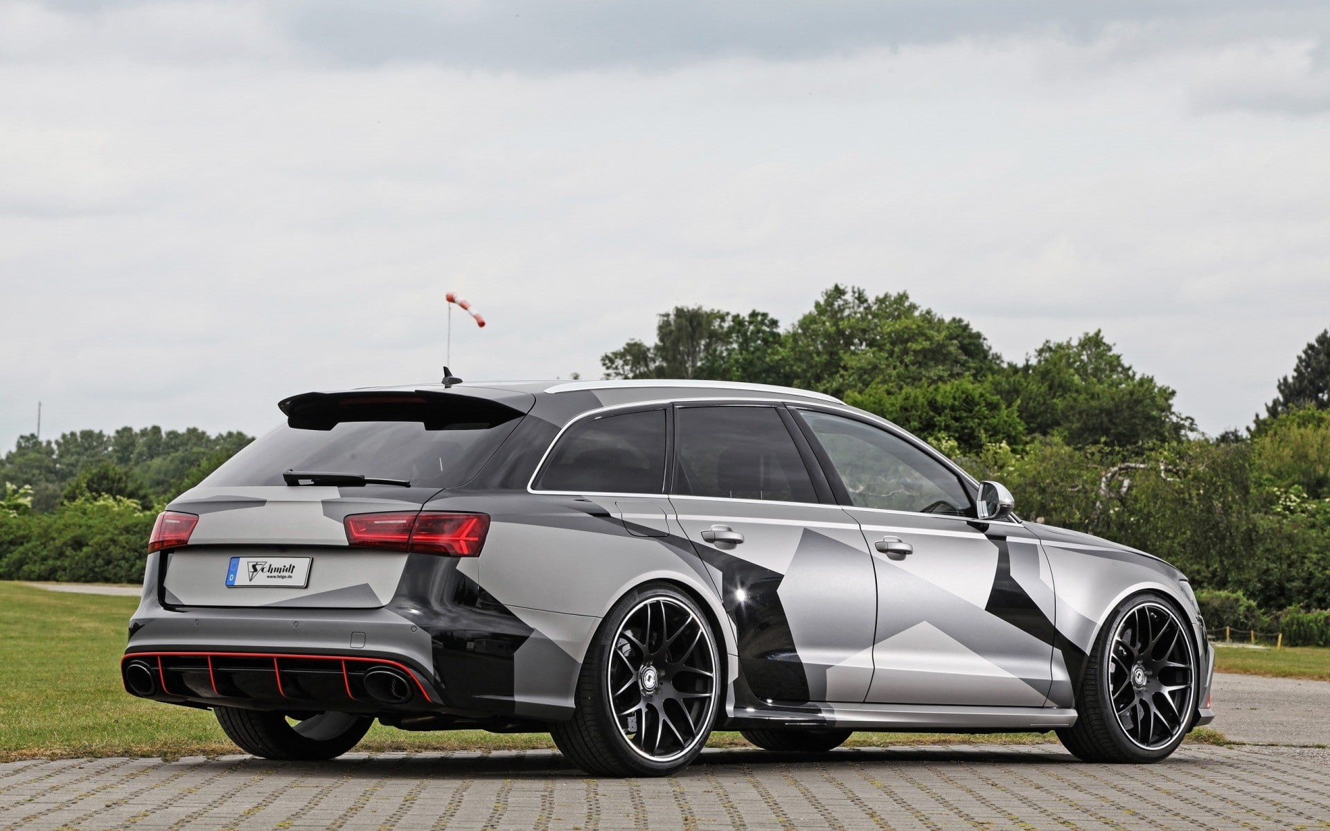 outdoors, land vehicle, Audi RS6 Avant, security, Schmidt Revolution, tree, no people, day, cloud - sky, motor vehicle, road, plant, Audi, transportation, HD Wallpaper