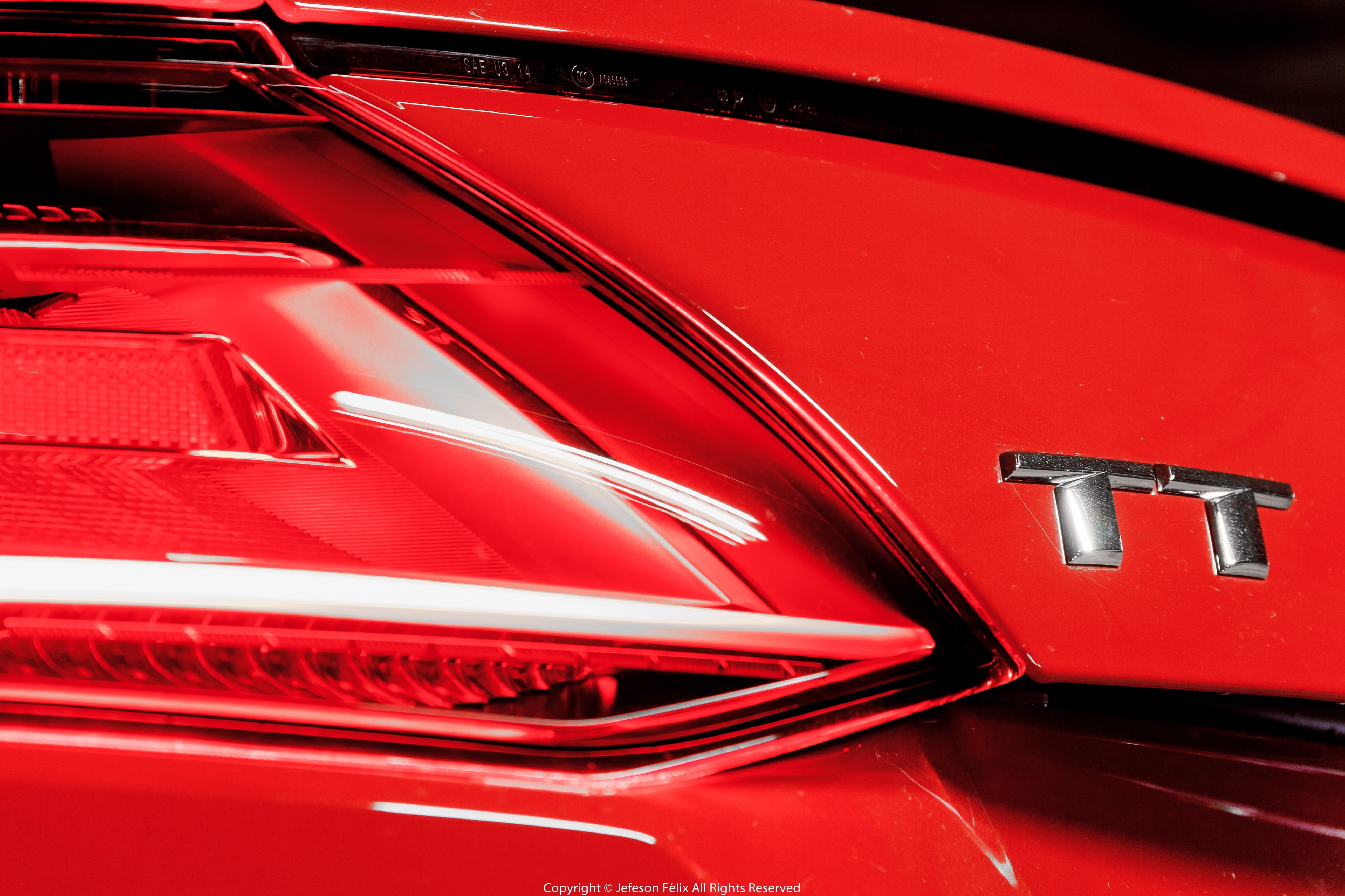 car, no people, reflection, vintage car, motor vehicle, mode of transportation, metal, Audi TT, day, 5K, backgrounds, full frame, vibrant color, retro styled, HD Wallpaper