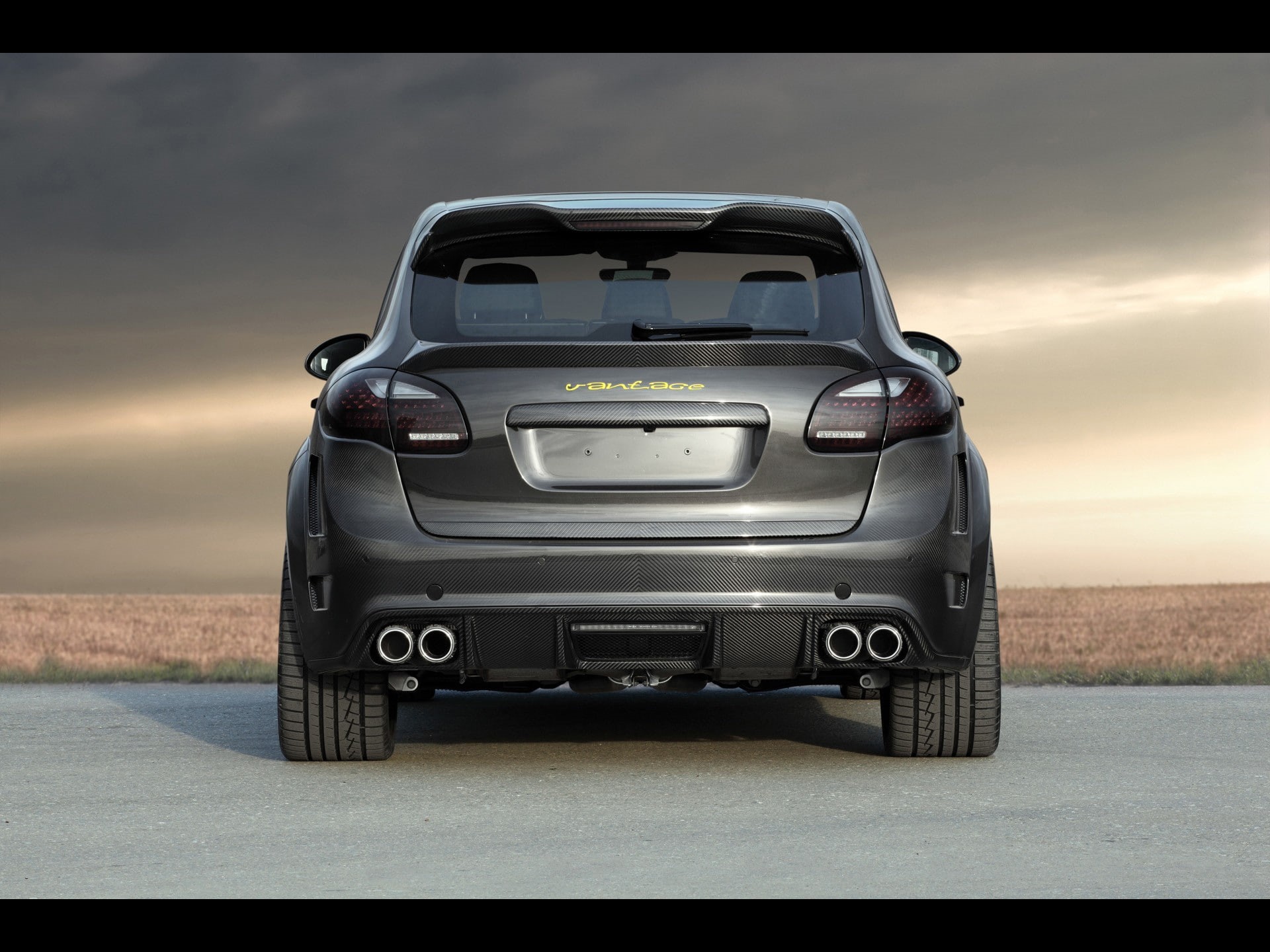 vantage, 1080P, fiber, carbon, suv, hd, cayenne, porsche, cars, black, HD Wallpaper