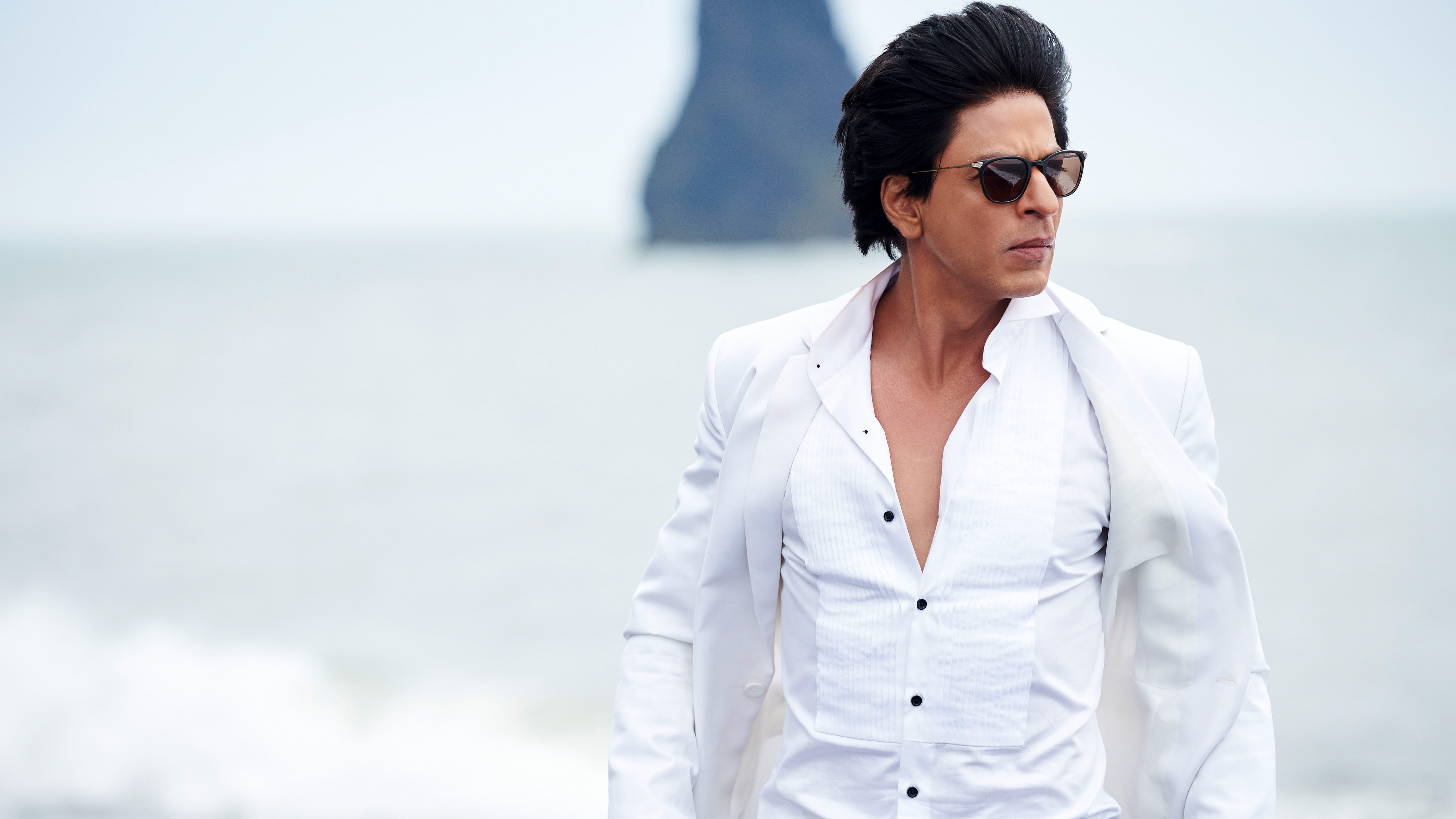 Bollywood, coat, man, wearing, 5K, Shah Rukh Khan, Indian actor, shirt, behind, suit, white, seashore, HD, dress, 5K, 4K, HD Wallpaper