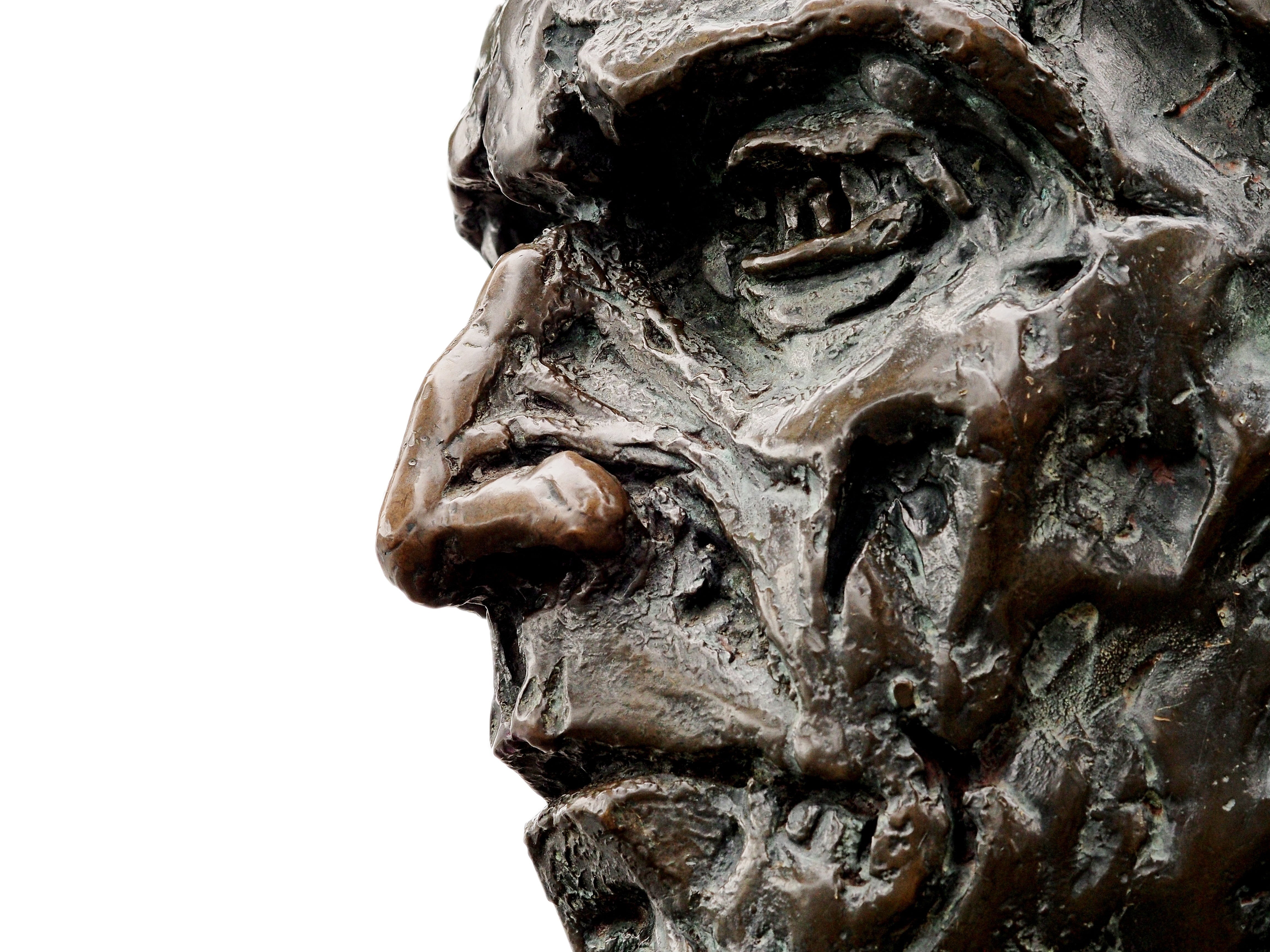 history, human representation, male likeness, statue, headbust, rugged, see, features, art and craft, wooden, bristol, voyager, vision, studio shot, uneven, HD Wallpaper
