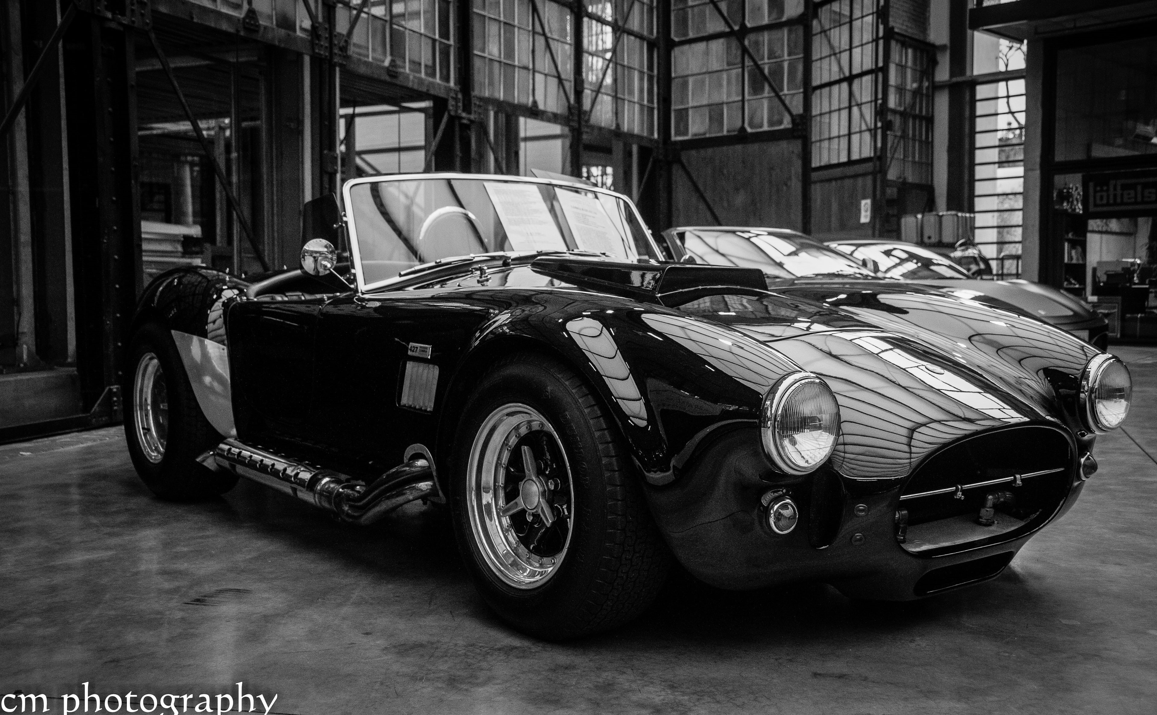 Motors, car, ruby10, wealth, blackandwhite, black, land vehicle, accobra, wheel, incidental people, autofocus, blackwhite, ruby3, ac, schwarzweis, 4K, HD Wallpaper