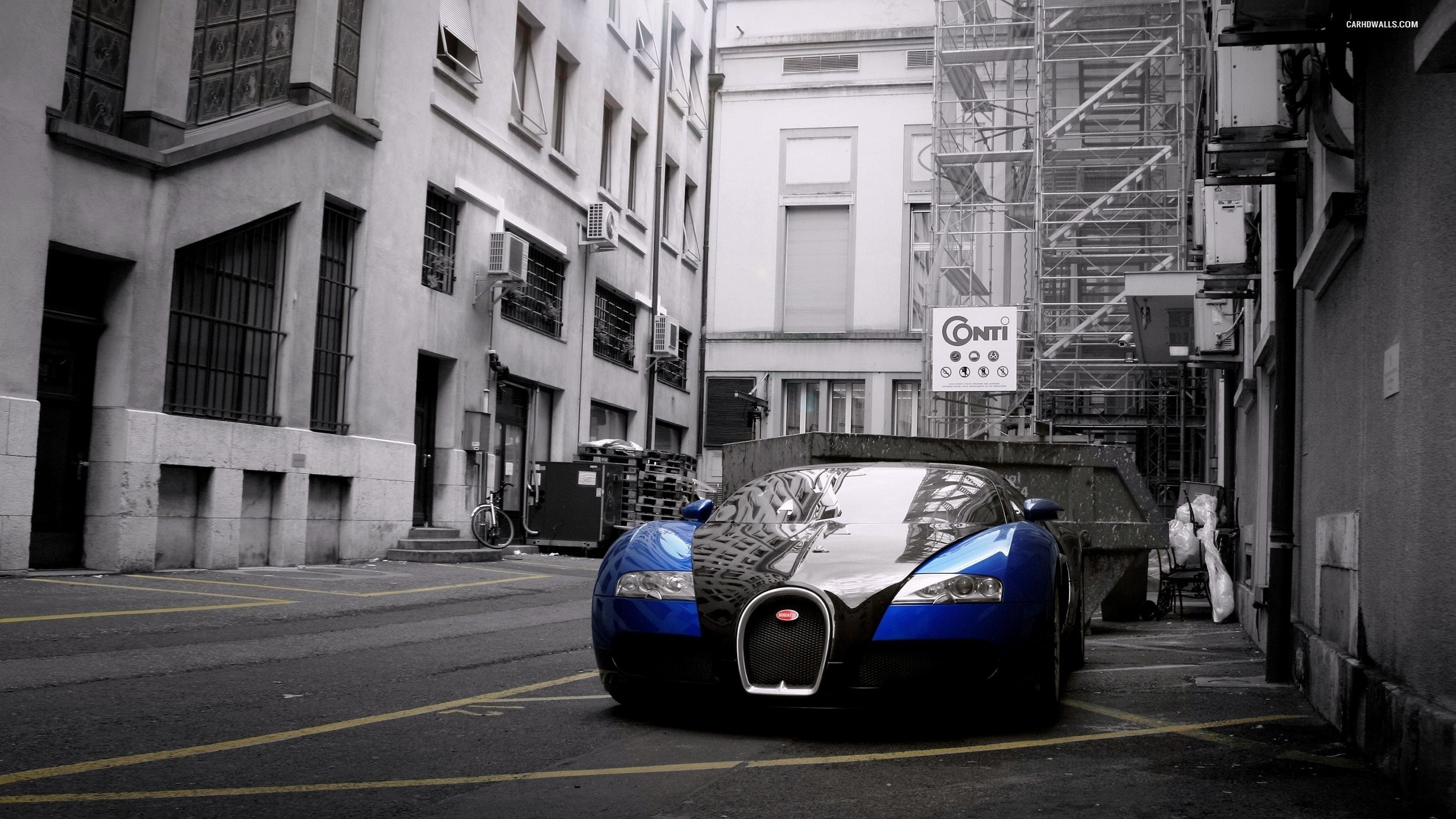 incidental people, Bugatti, traffic, building, no People, road, black, editorial, day, land Vehicle, built structure, architecture, Bugatti Veyron, car, HD Wallpaper