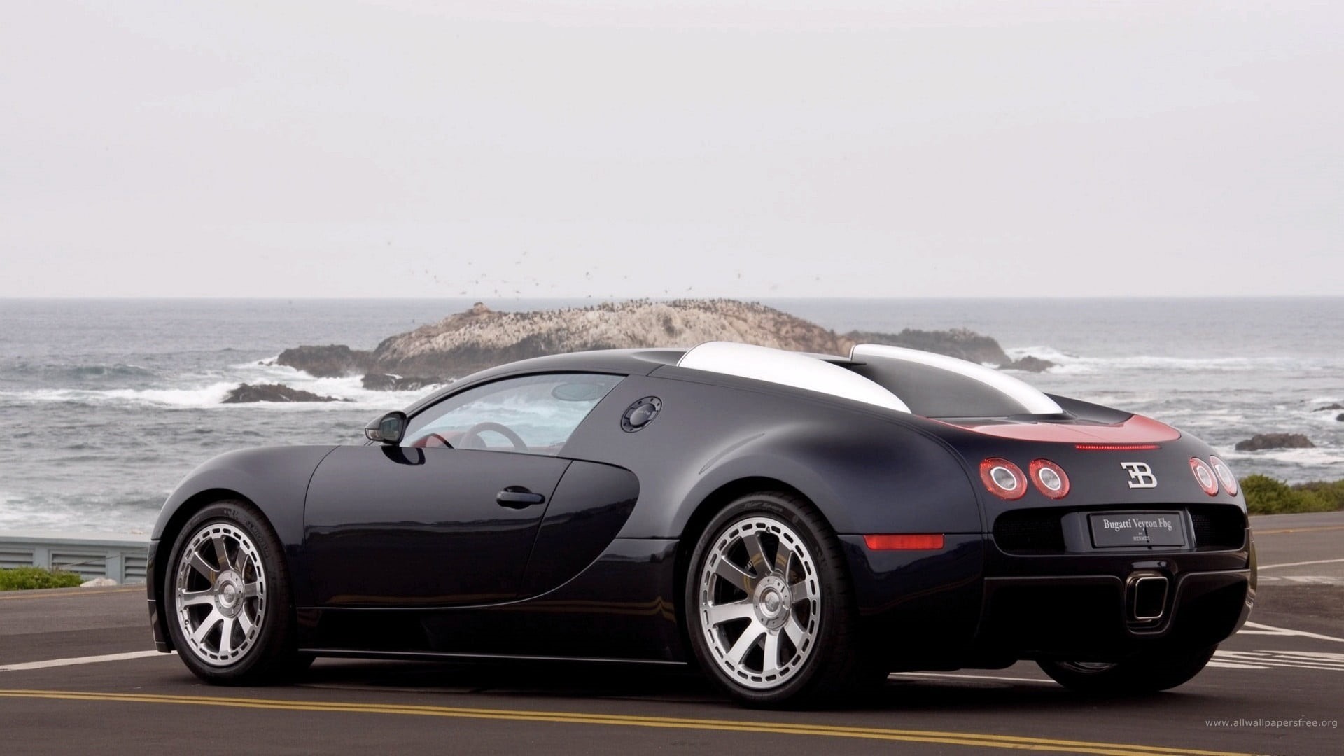 sedan, motion, Bugatti, water, transportation, horizon over water, speed, nature, sea, black, mode of transportation, land vehicle, vehicle, motor vehicle, HD Wallpaper