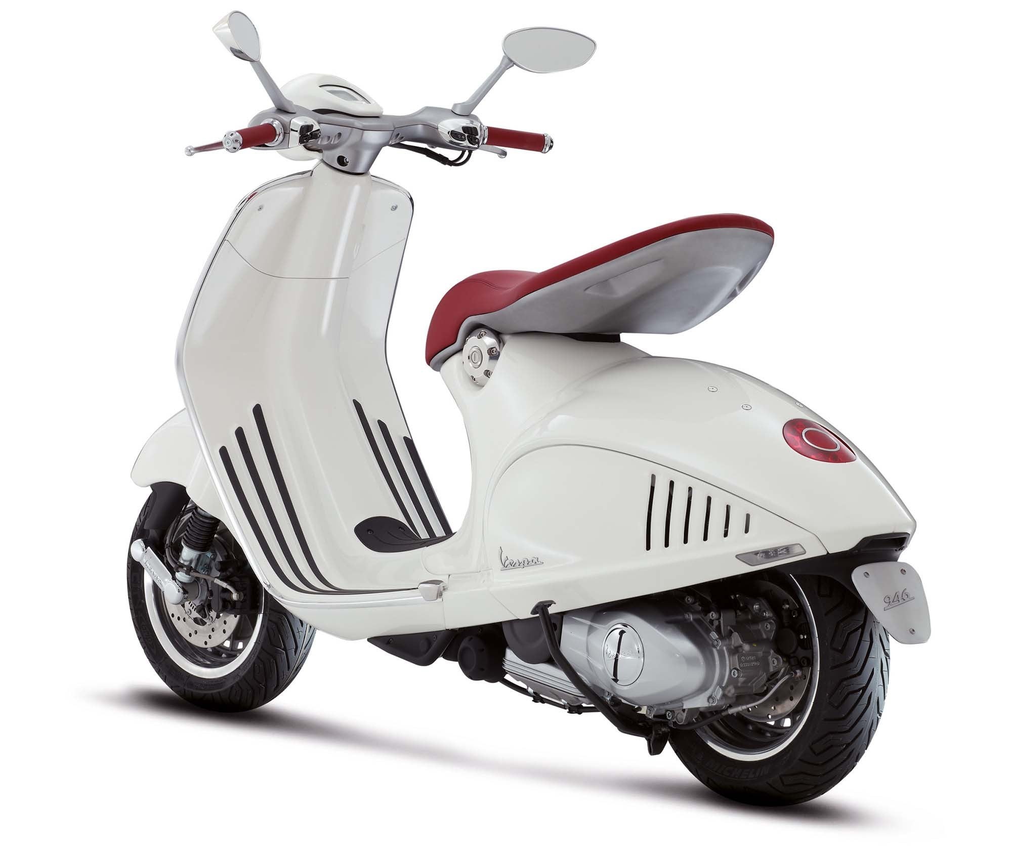 outdoors, street, car, motor vehicle, chrome, mode of transportation, travel, studio shot, 1080P, single object, Vespa, cut out, motor scooter, transportation, HD Wallpaper