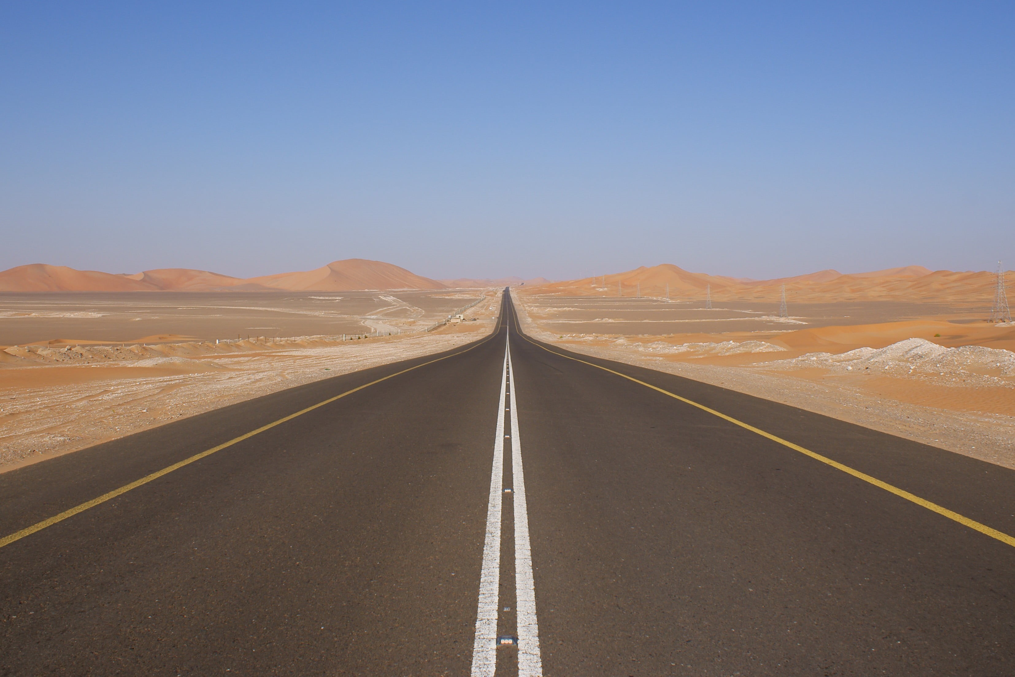 tranquil scene, road marking, bed, marking, arid climate, transportation, mattress, dividing line, sky, 2K, road, white, mountain range, straight, the way forward, HD Wallpaper
