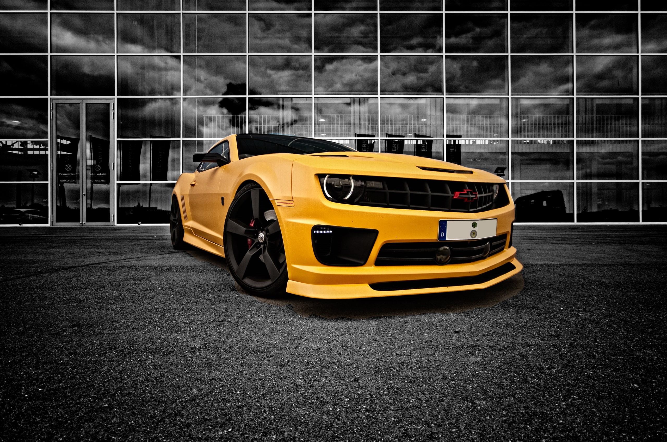 surface level, city, three-dimensional Shape, street, sports Race, racecar, yellow taxi, built structure, wheel, isolated color, architecture, transportation, HD Wallpaper