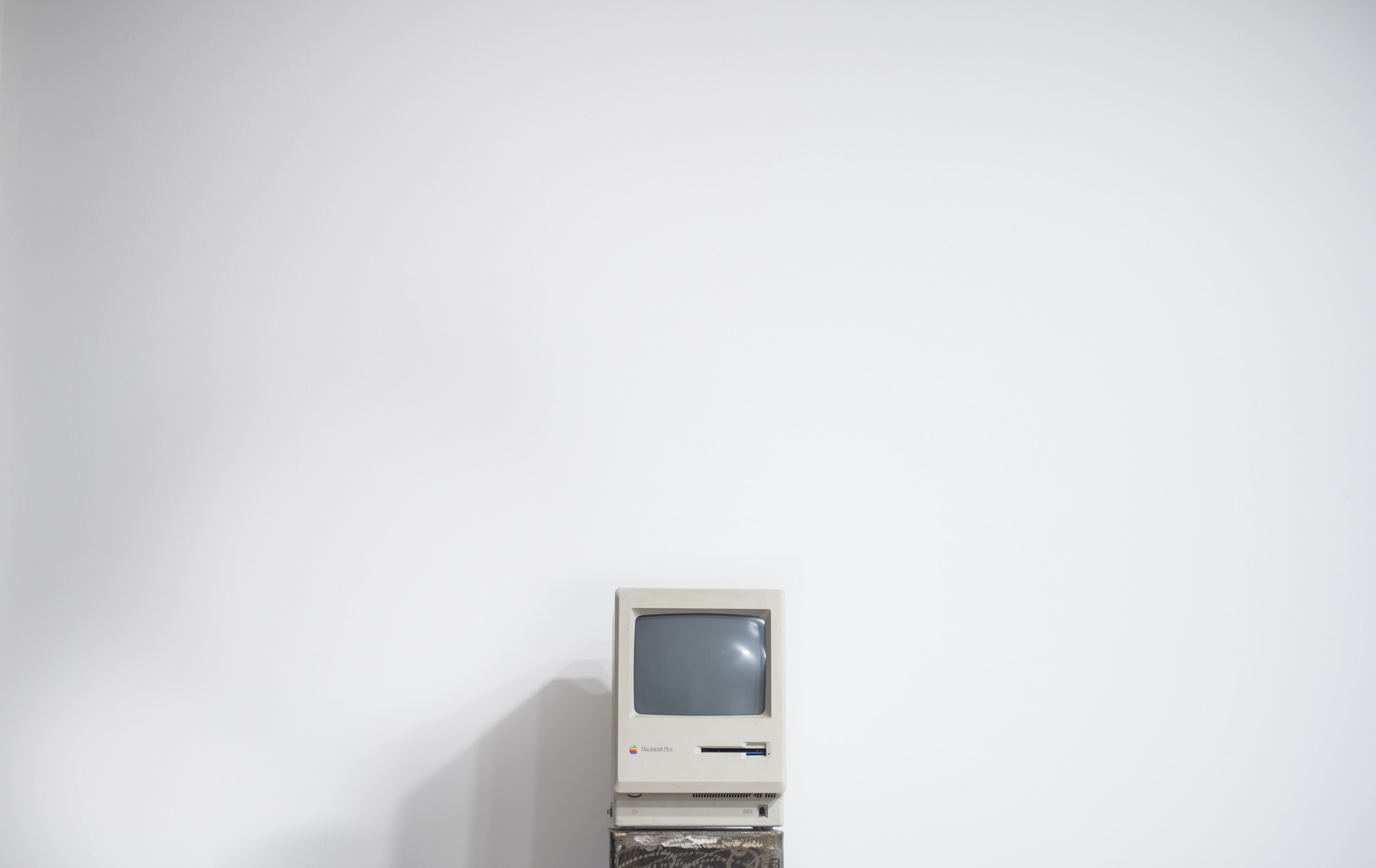 television, watching tv, technology, white background, communication, copy space, 5K, furniture, screen, indoors, control, wall - building feature, television set, HD Wallpaper