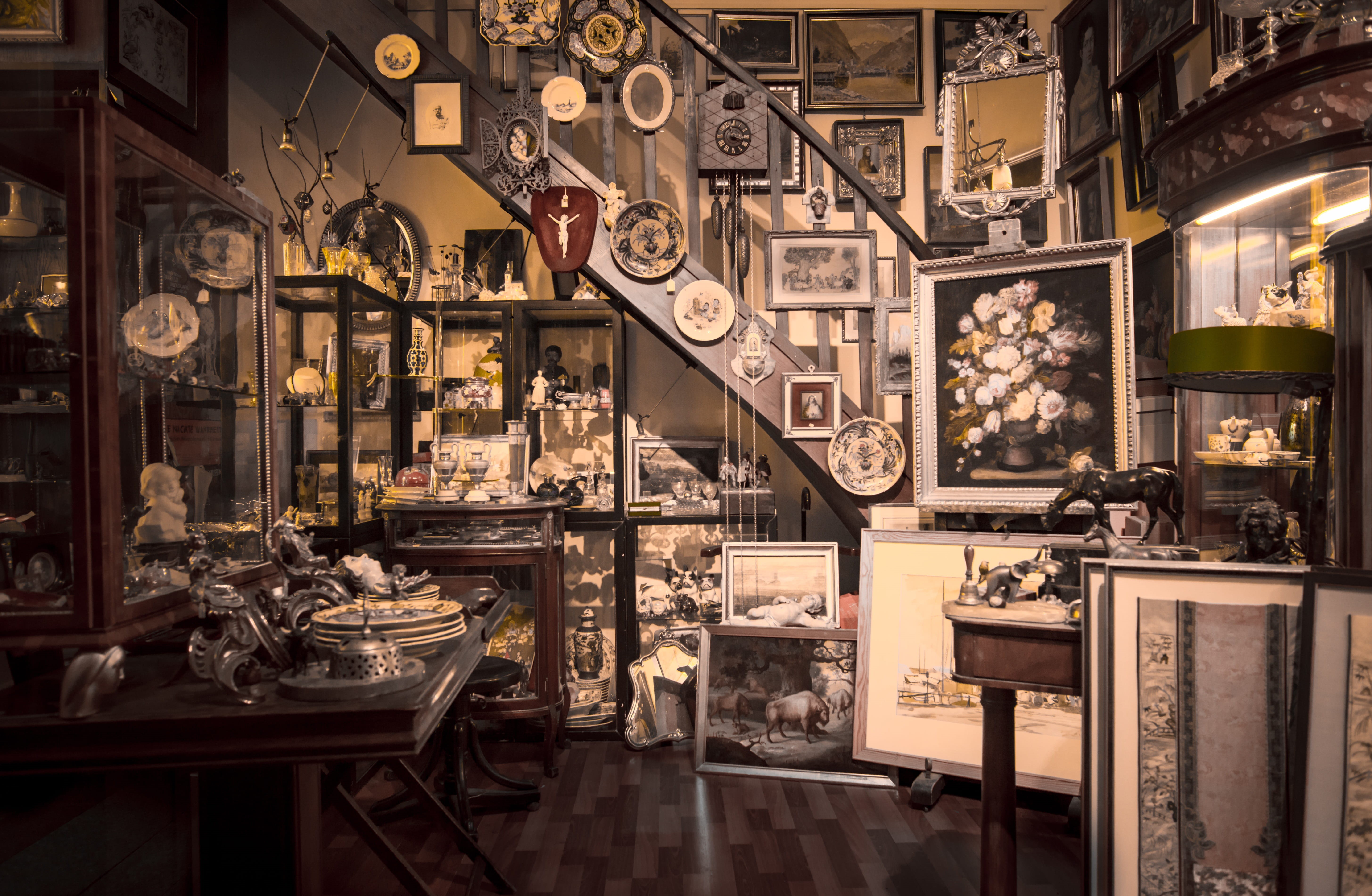 built structure, the past, table, large group of objects, indoors, 5K, choice, decorations, shop, lighting equipment, display cabinet, classic, no people, HD Wallpaper