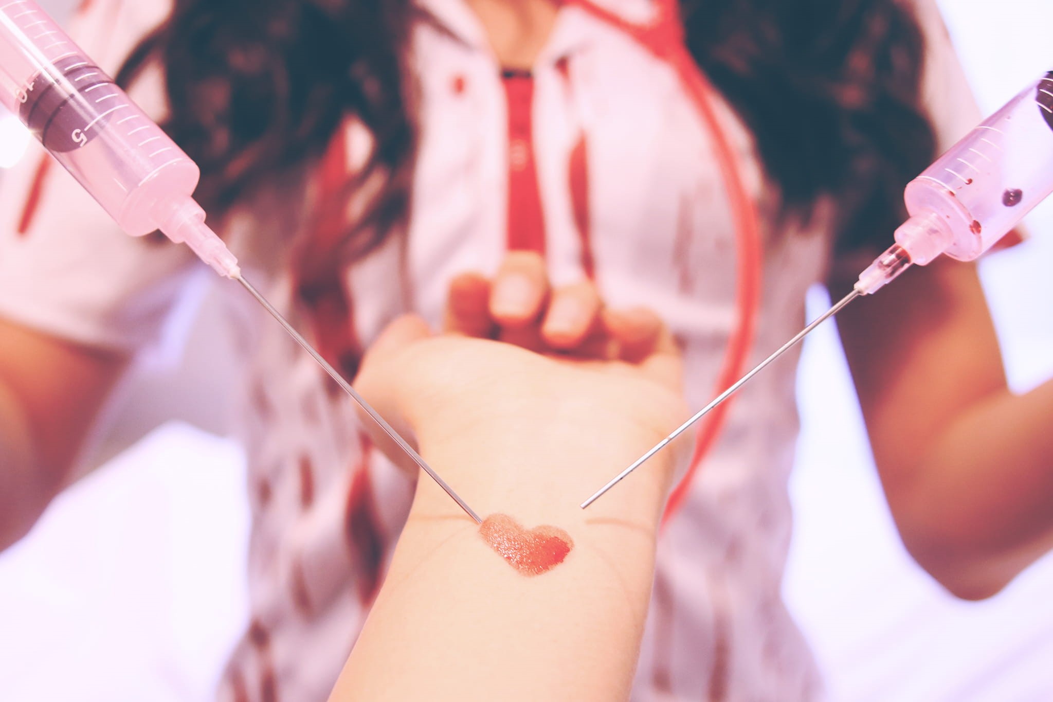 hospital, healthcare worker, surgical equipment, healthcare And Medicine, close-up, sharp, needle, doctor, focus on foreground, human body part, hand, two, HD Wallpaper