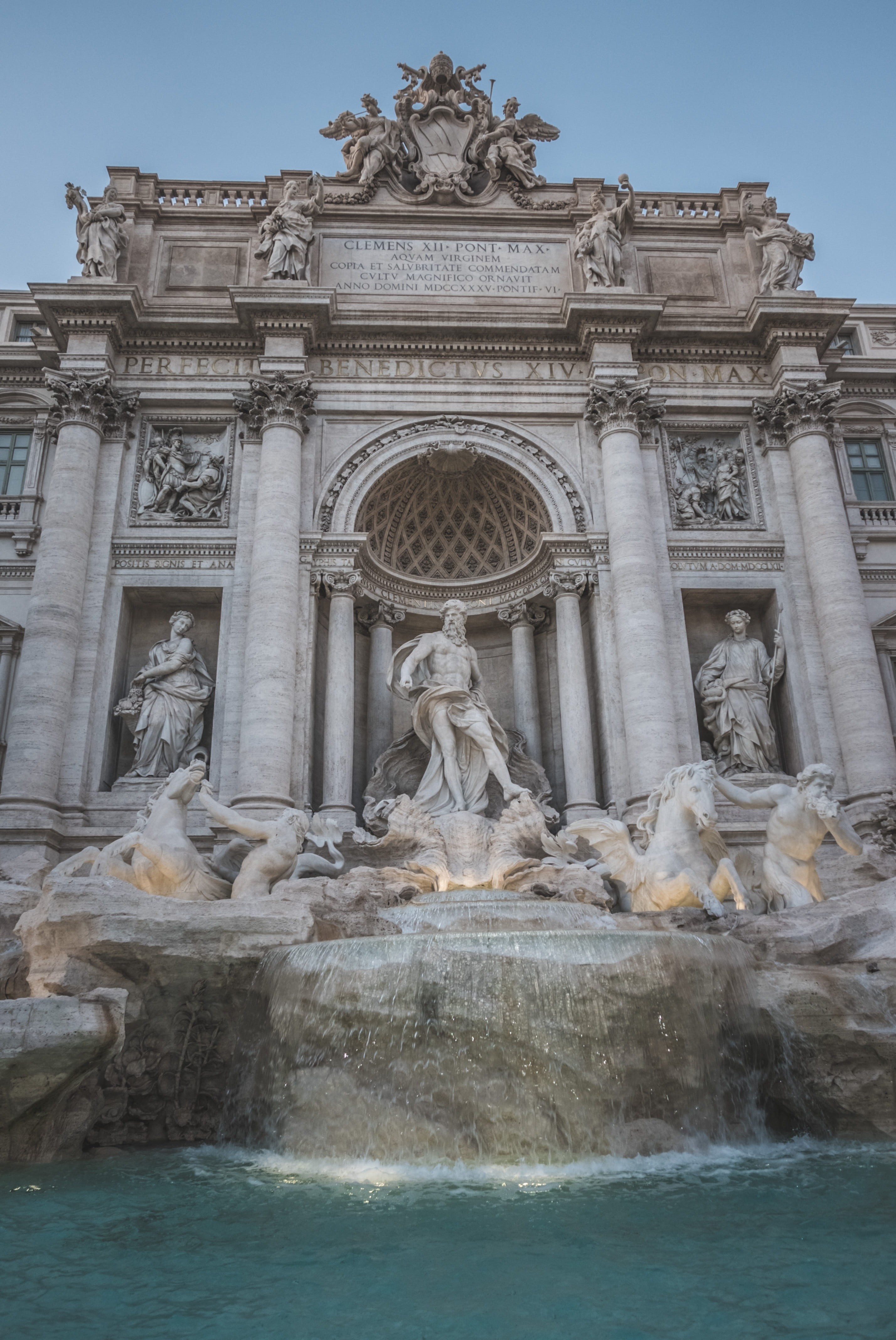 craft, 4K, day, italian, human representation, built structure, monument, flowing water, building, travel, neptune, ornate, bernini, trevis fountain, no people, Phone HD Wallpaper