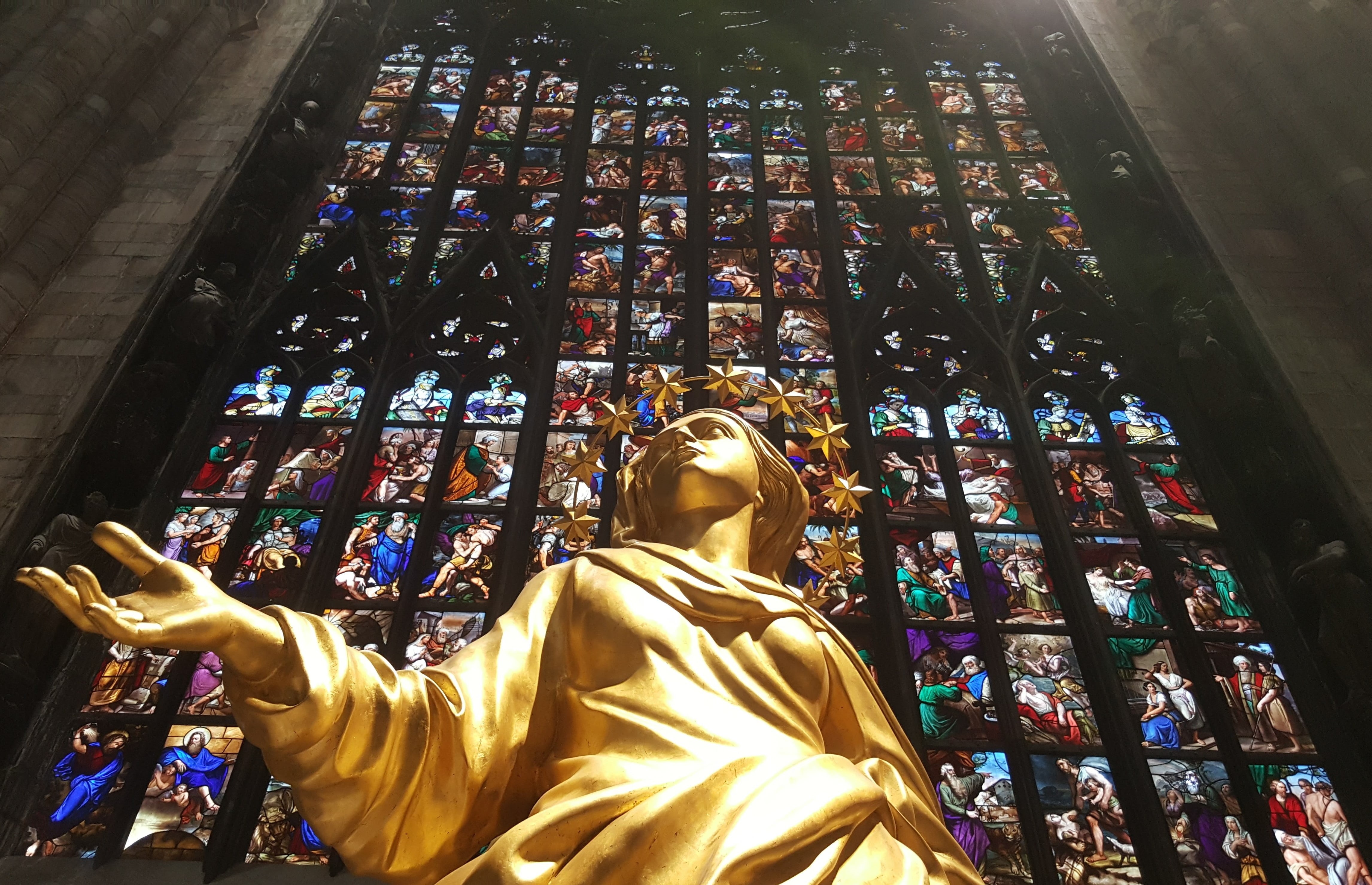 religion, place of worship, woman, madonnina, wall, urban, outdoor, built structure, duomo, human arm, church, artistic, creativity, sculpture, milan, glass, HD Wallpaper