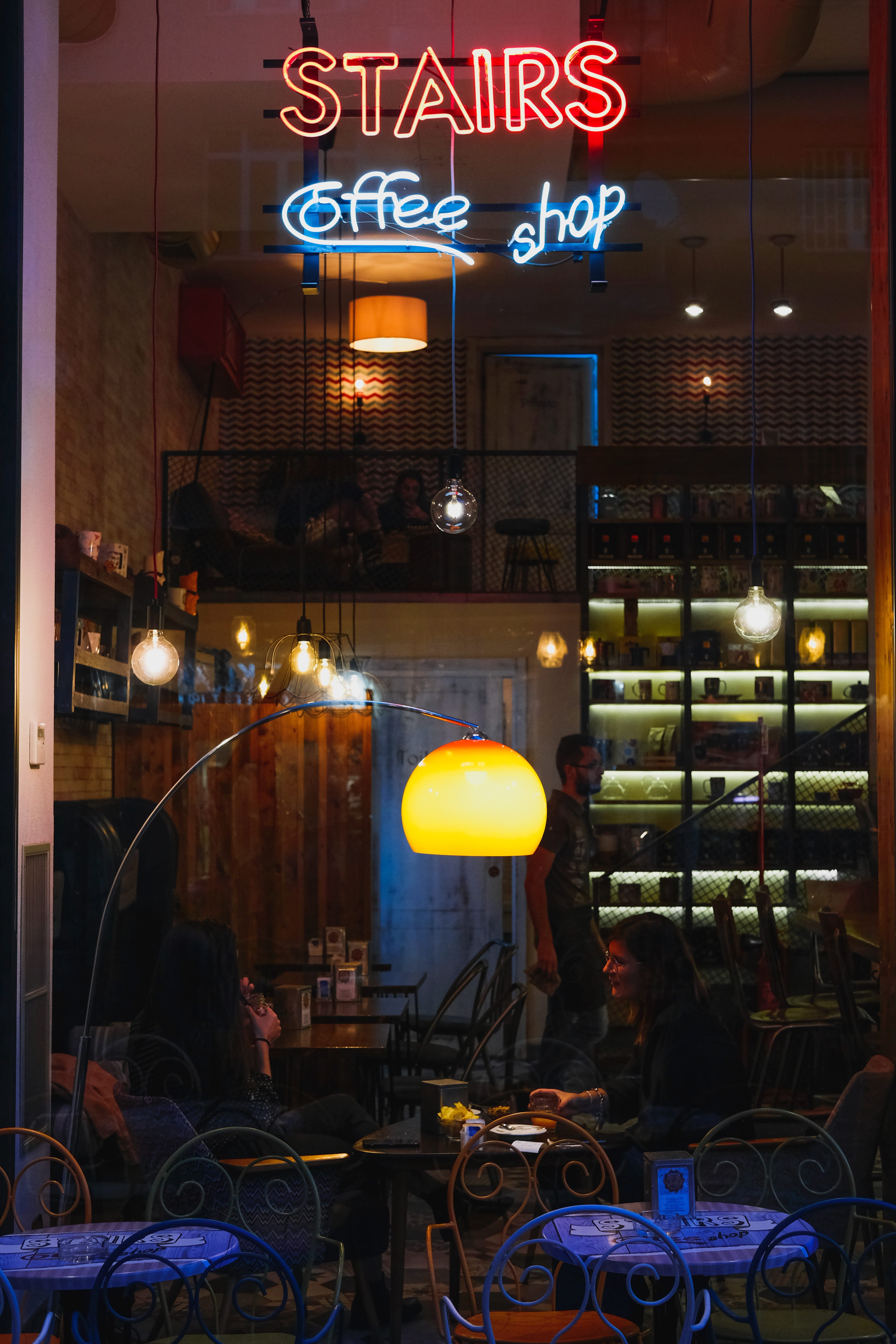 neon, restaurant, glass - material, friendship, table, food and drink, person, meal, setting, food, cafeteria, coffee, pub, cafe, human, building, light, Phone HD Wallpaper