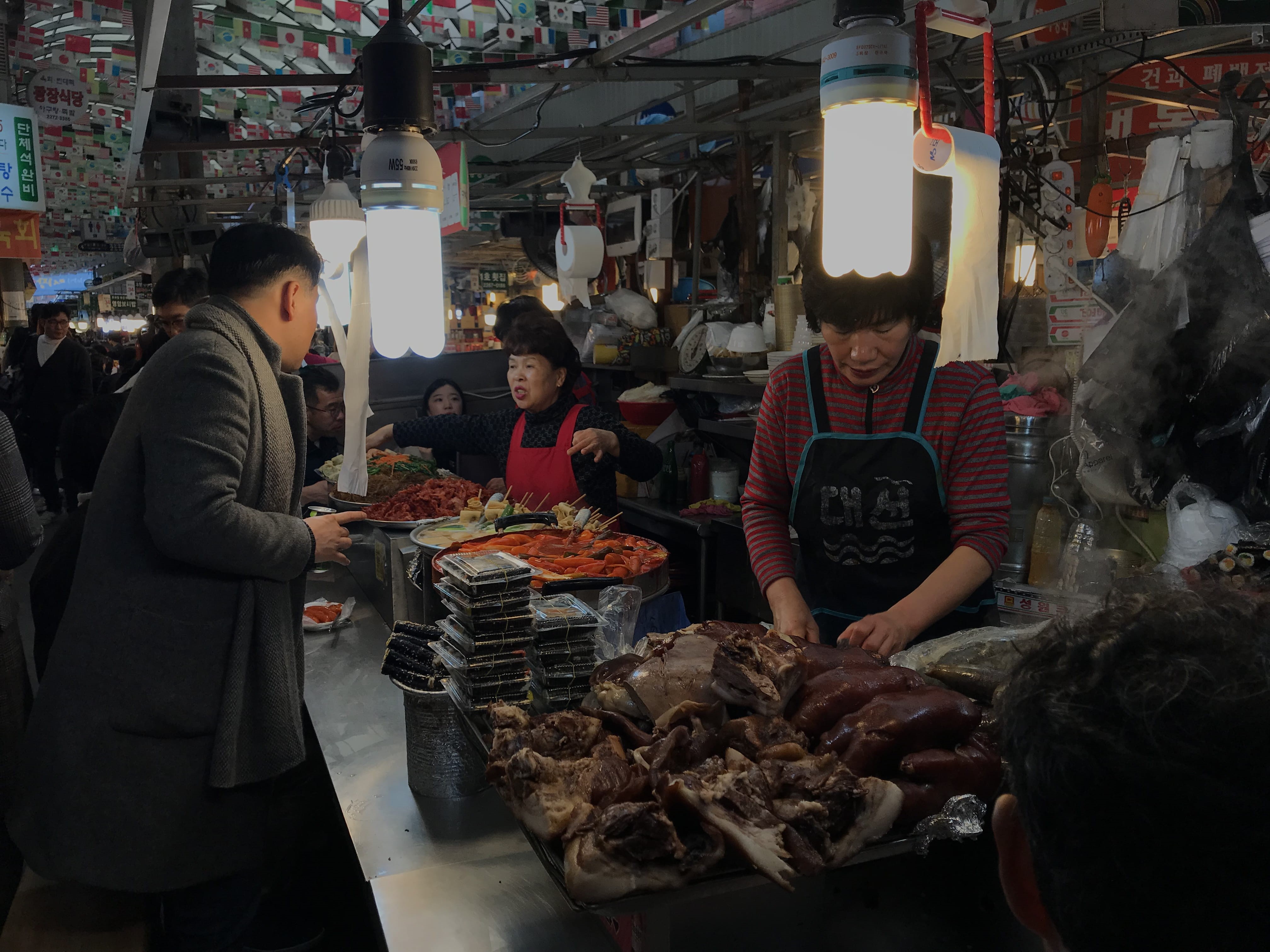 buying, men, consumerism, retail, for sale, market, food, grocery store, meal, women, dish, customer, people, shelf, real people, undershirt, human, bazaar, HD Wallpaper