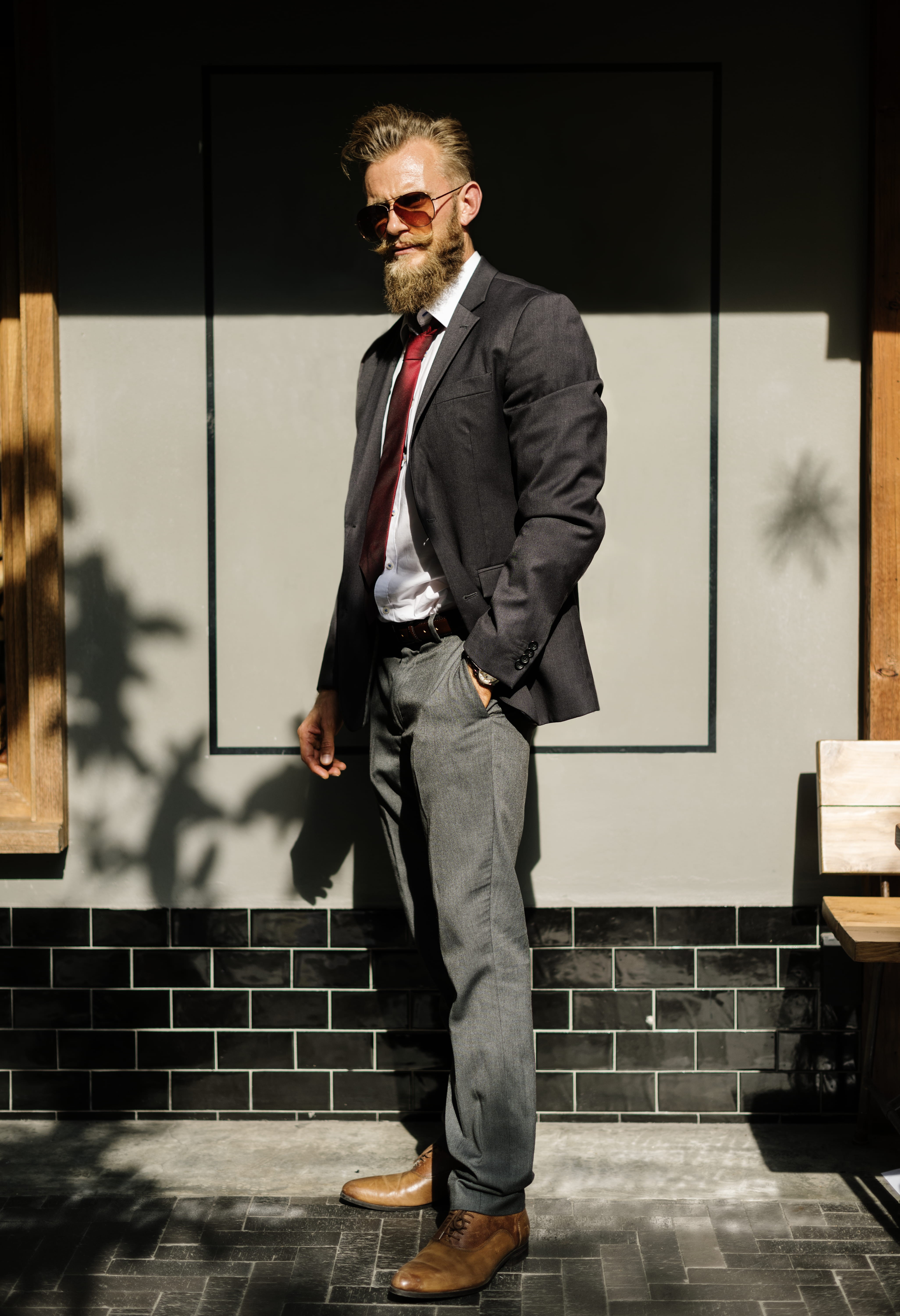 males, suit, designer suit, front view, adult, wall, full length, 5K, standing, fashion, formalwear, formal, near, day, street, handsome, outdoors, real people, Phone HD Wallpaper