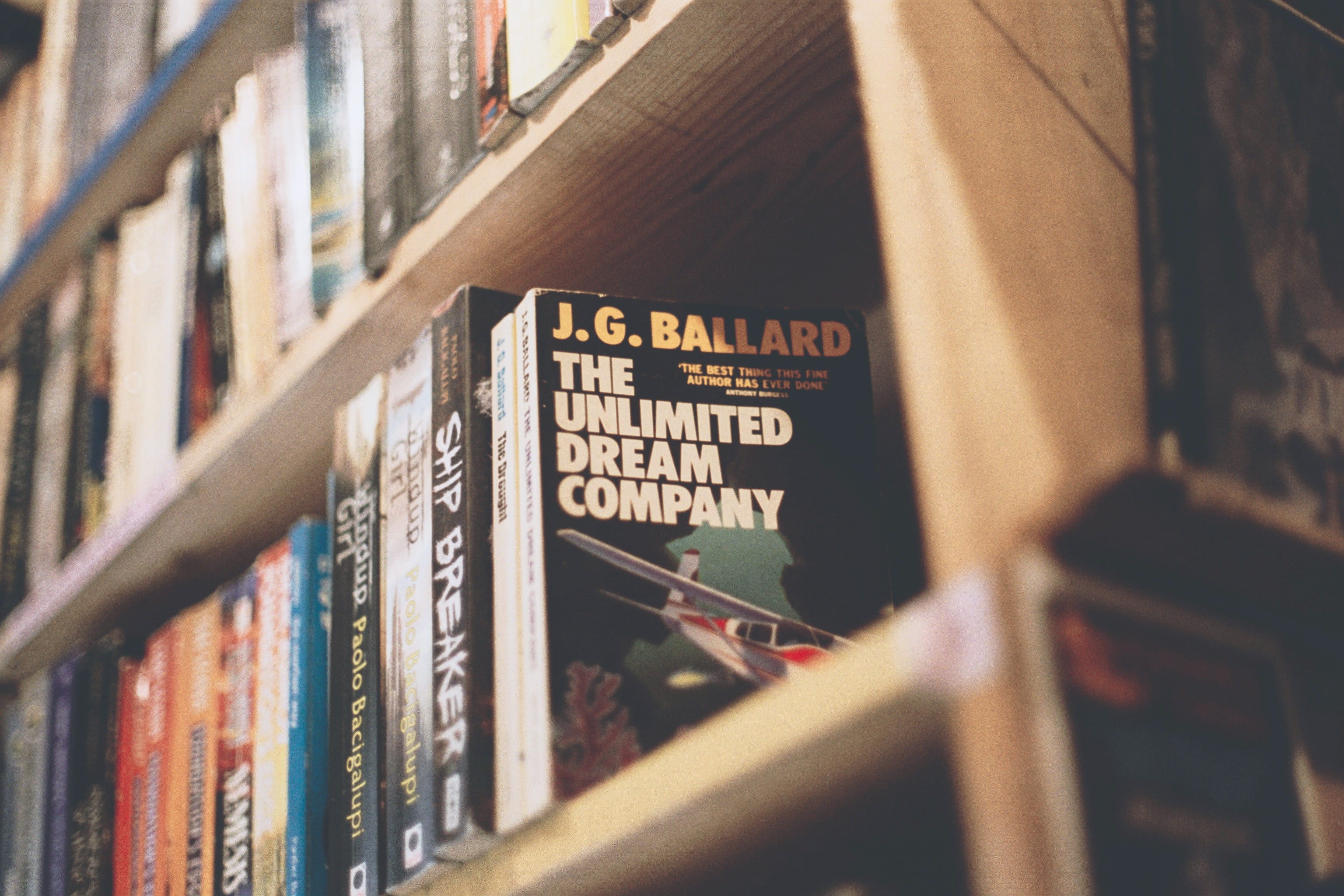 large group of objects, indoors, learning, rare, unlimited, books, 35mm, no people, bookstore, film, in a row, brown, 2K, vintage, assorted, architecture, HD Wallpaper