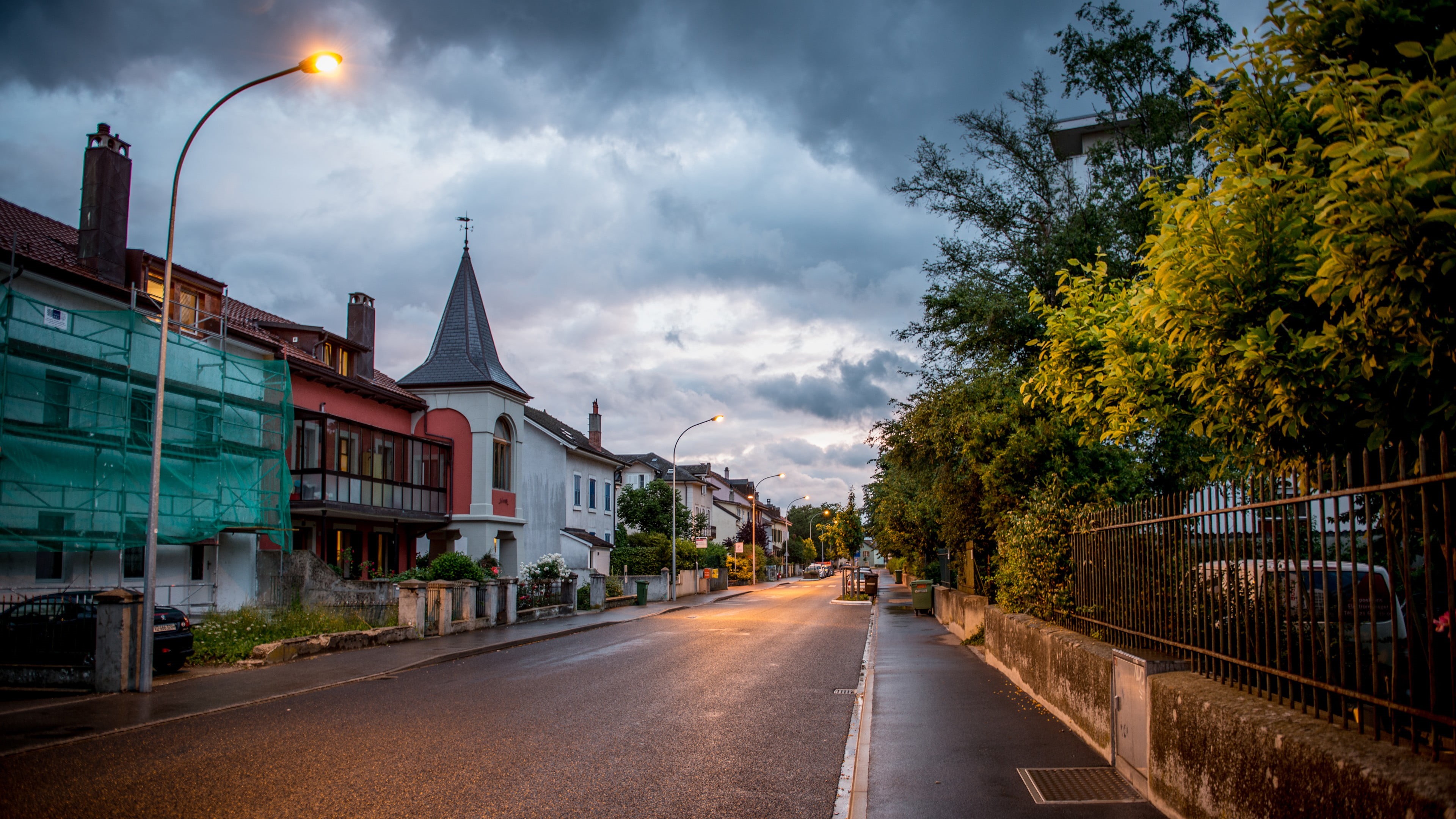 trees, plant, sidewalks, road, no people, sky, pavement, nature, tree, built structure, city, gray, building exterior, cloud - sky, direction, transportation, HD Wallpaper