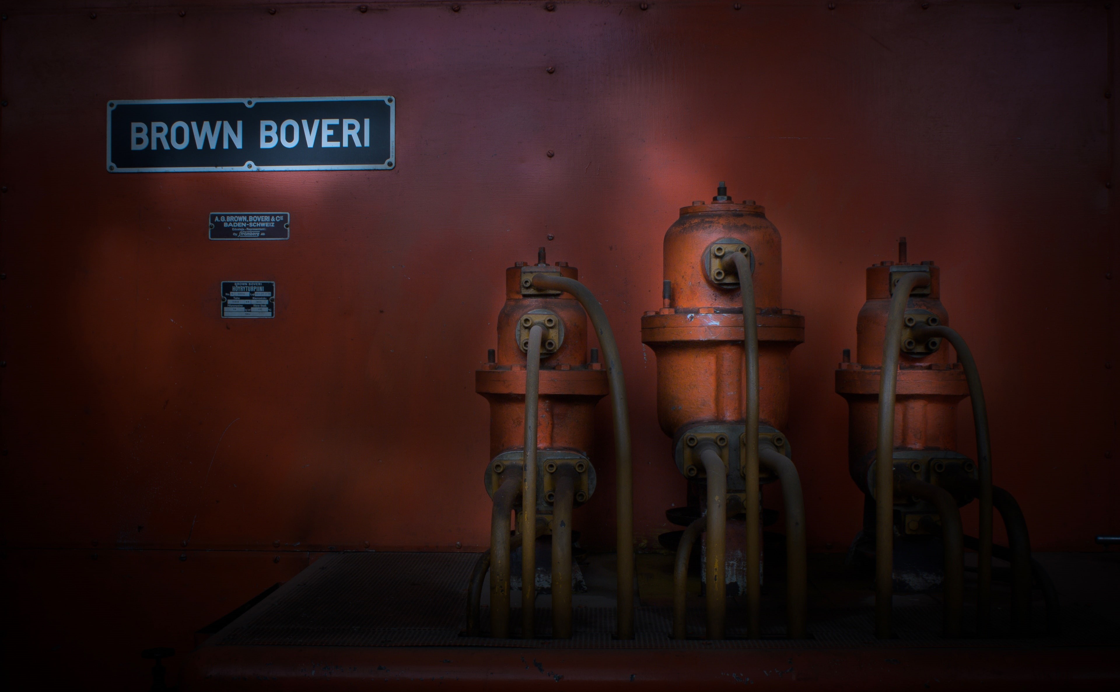 industrial, brown, kotka, security, accidents and disasters, no people, controlvalve, sign, technology, Valve, warning sign, text, 4K, architecture, dark, HD Wallpaper