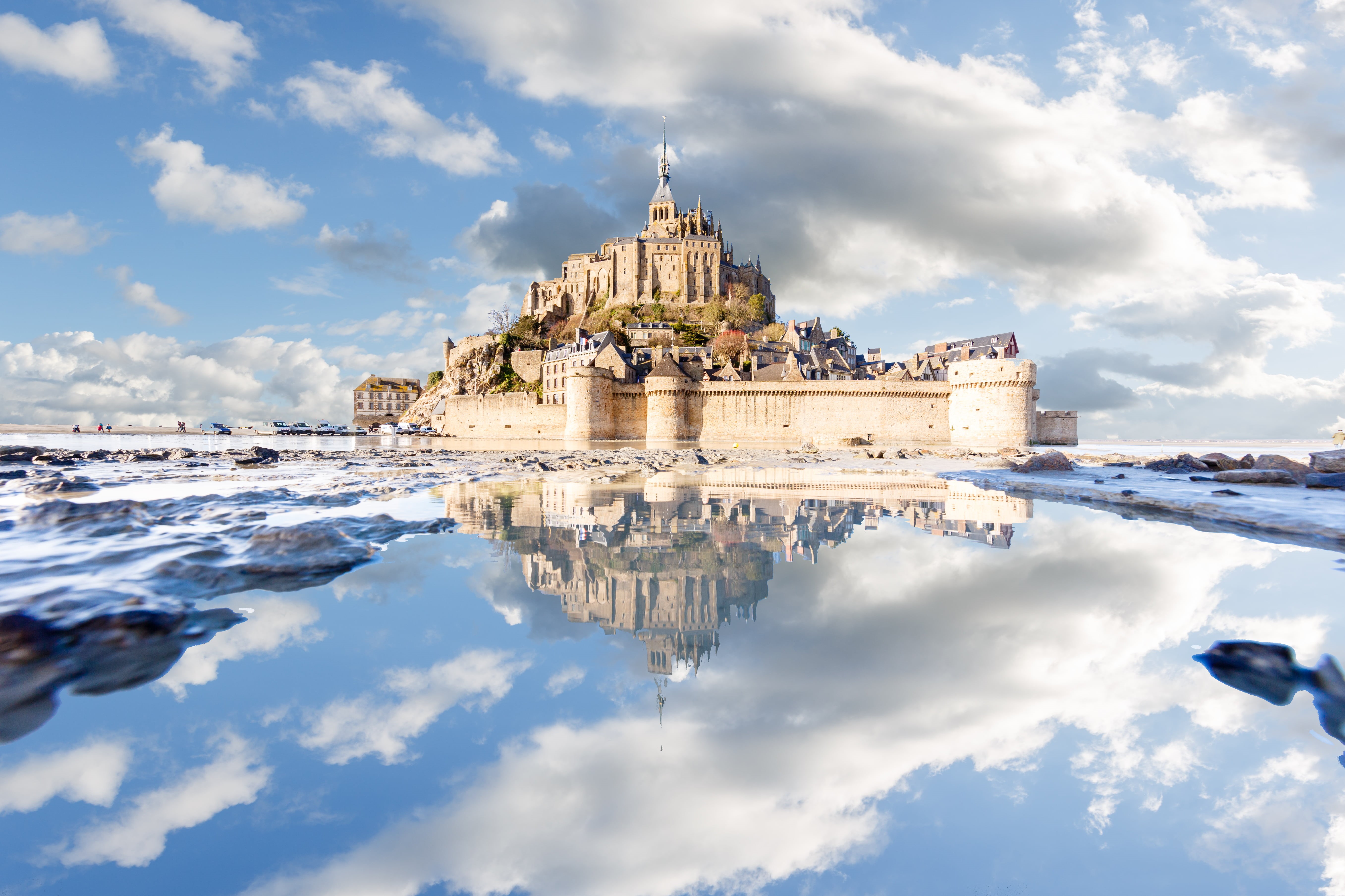 mirrored, surrounded, 5K, instagram, Canon EOS 5D Mark III, France, photography, castle, water, history, FR, mont, puddle, body of water, Le Mont-Saint-Michel, HD Wallpaper