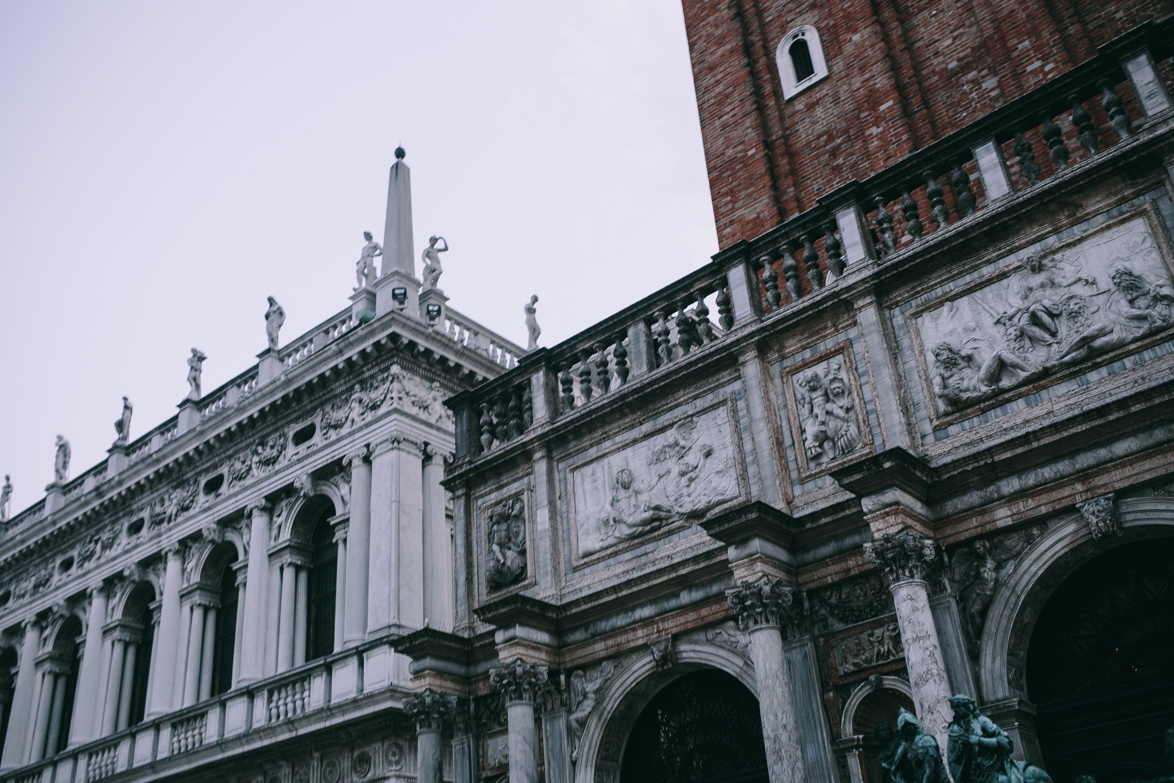 building Exterior, built Structure, architecture And Buildings, Italy, trip, building, cathedral, old town, travel, history, Italy, clear sky, sculpture, HD Wallpaper