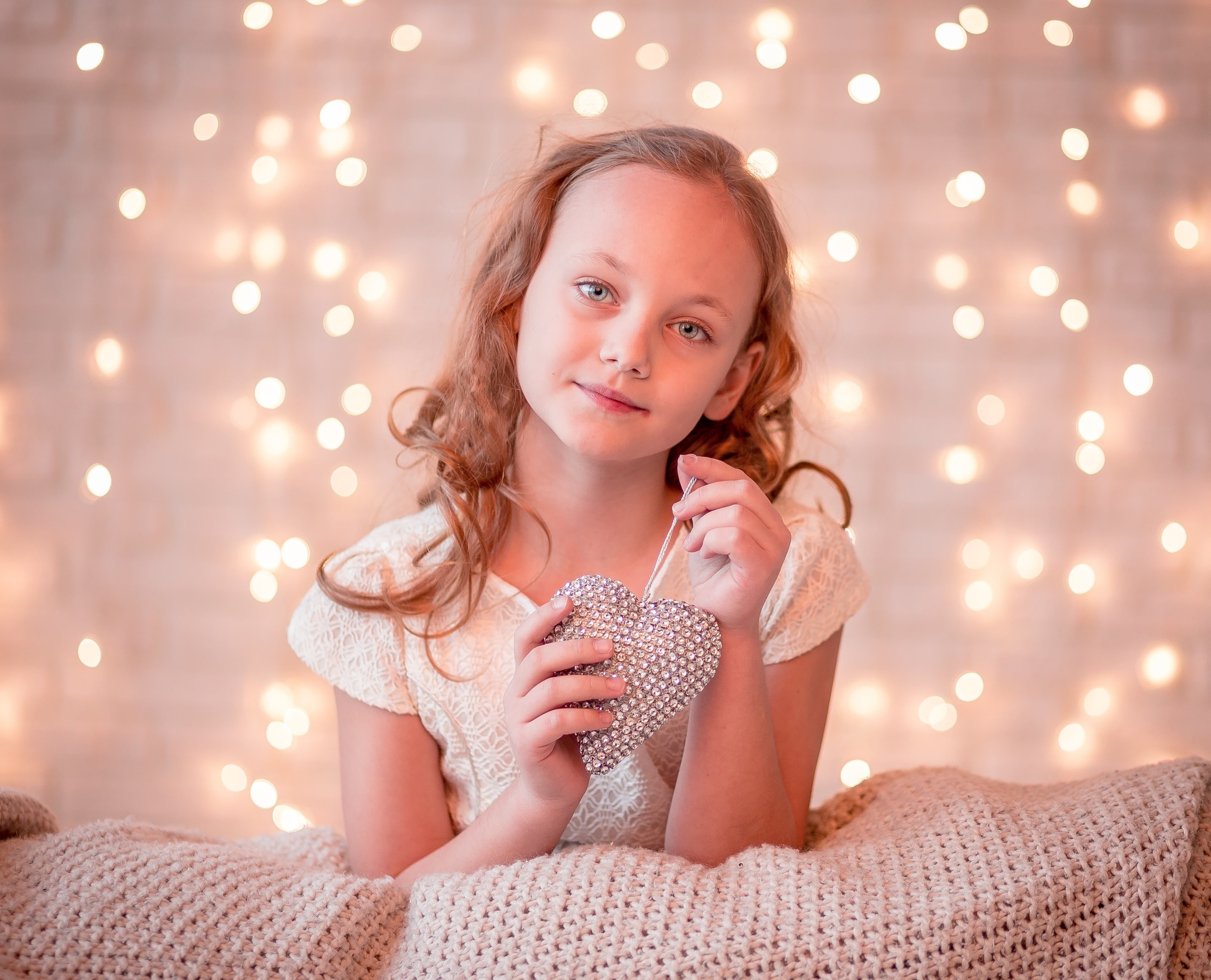 home interior, happiness, cute, little, one woman only, beautiful, happy, human, christmas lights, only women, childhood, one, holiday, smiling, background, HD Wallpaper