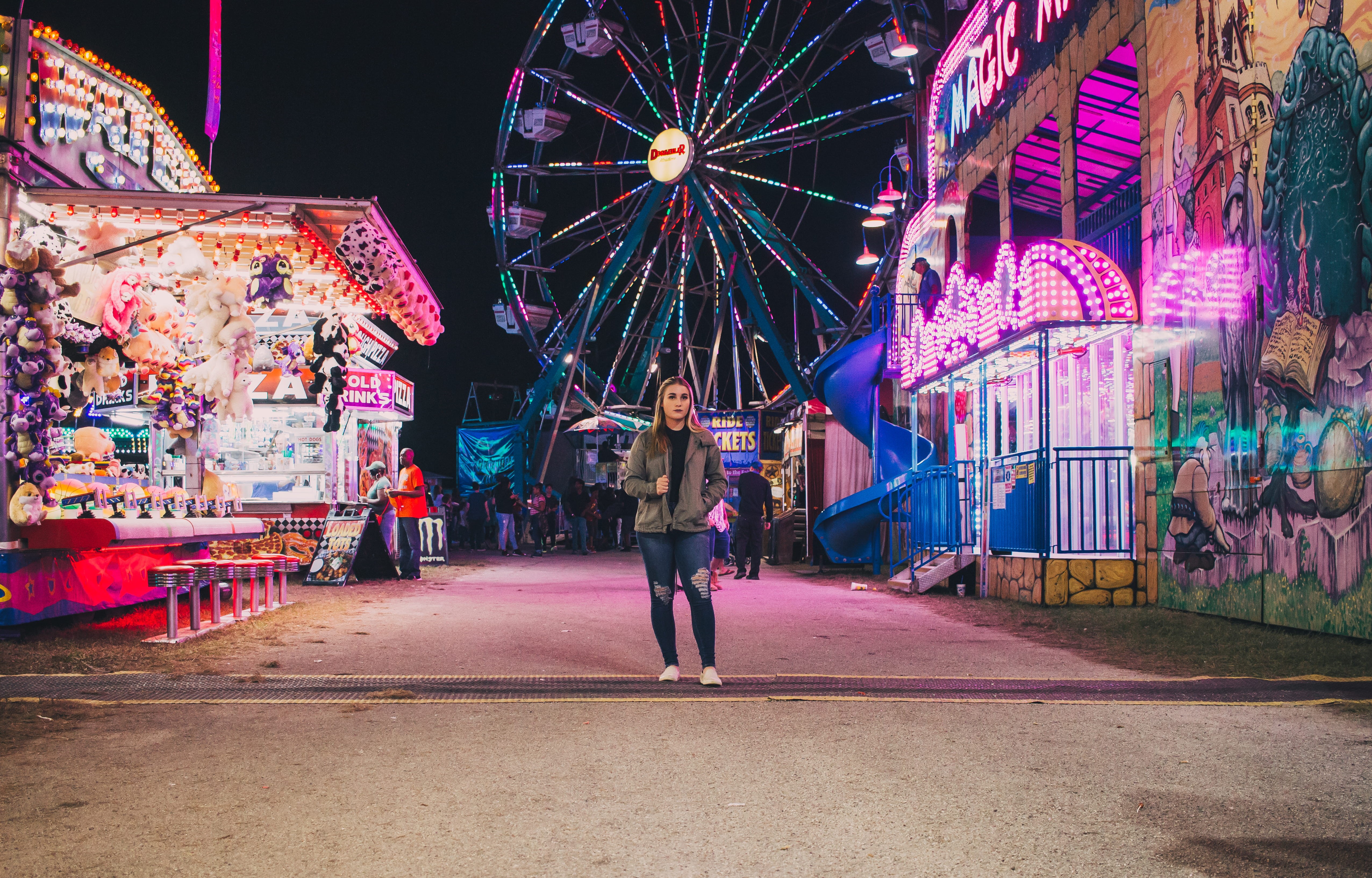arts culture and entertainment, rear view, casual clothing, portrait, lights, carnival, human, person, fair, partk, architecture, amusement park, crowd, HD Wallpaper