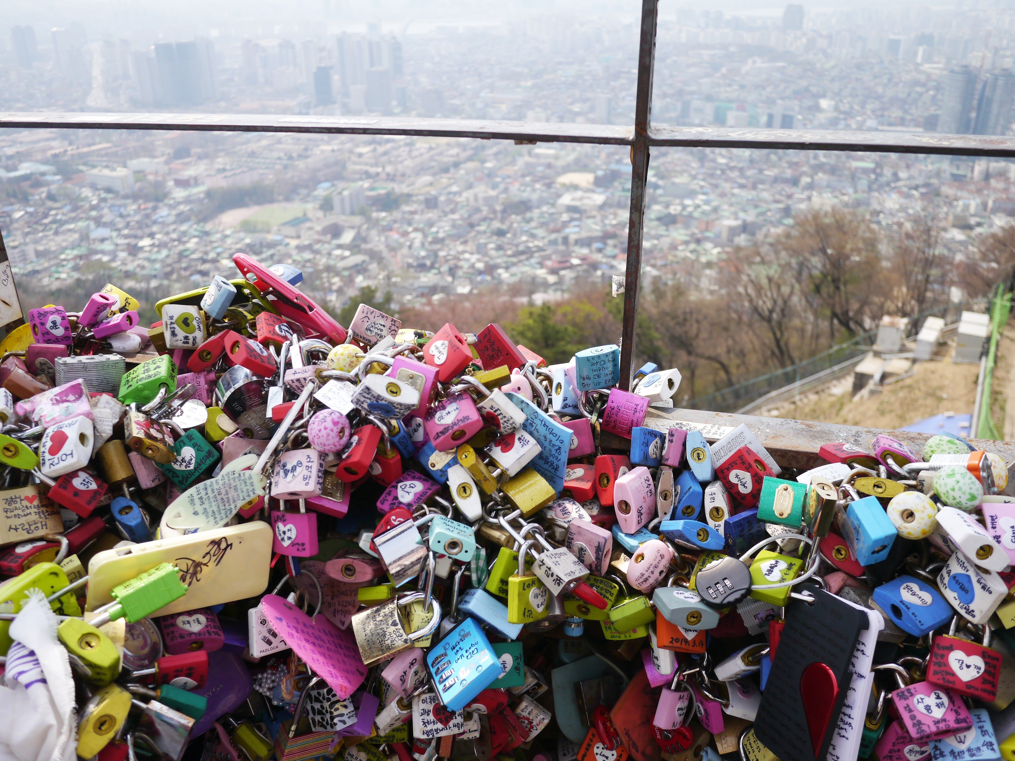 large group of objects, republic of korea, n seoul tower, namsan, outdoors, abundance, city, nature, assorted, no people, hope - concept, padlock, security, HD Wallpaper