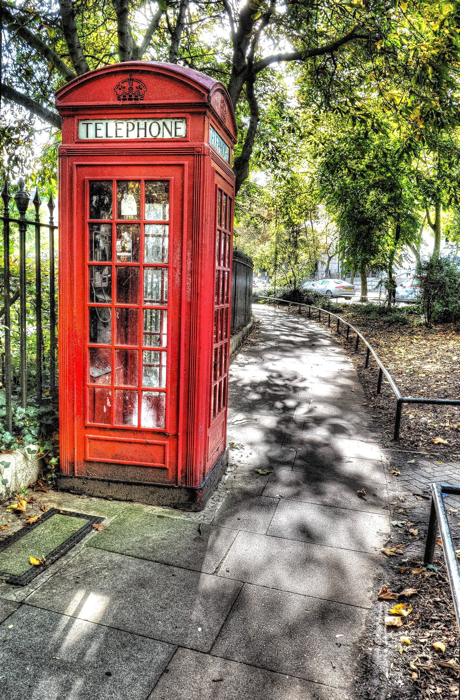 black, red, city, old-fashioned, retro Styled, old, booth, street, beside, metal, uK, outdoors, telephone, london - England, nature, 1080P, footpath, phone, Phone HD Wallpaper