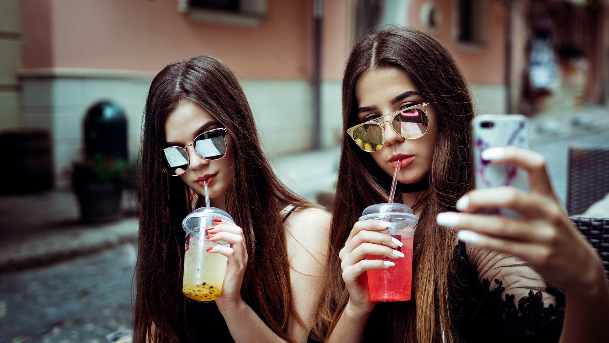 hair, sunglasses, drink, people, technology, hairstyle, wireless technology, refreshment, portrait, teenager, fashion, smiling, glass, two women, happiness, HD Wallpaper