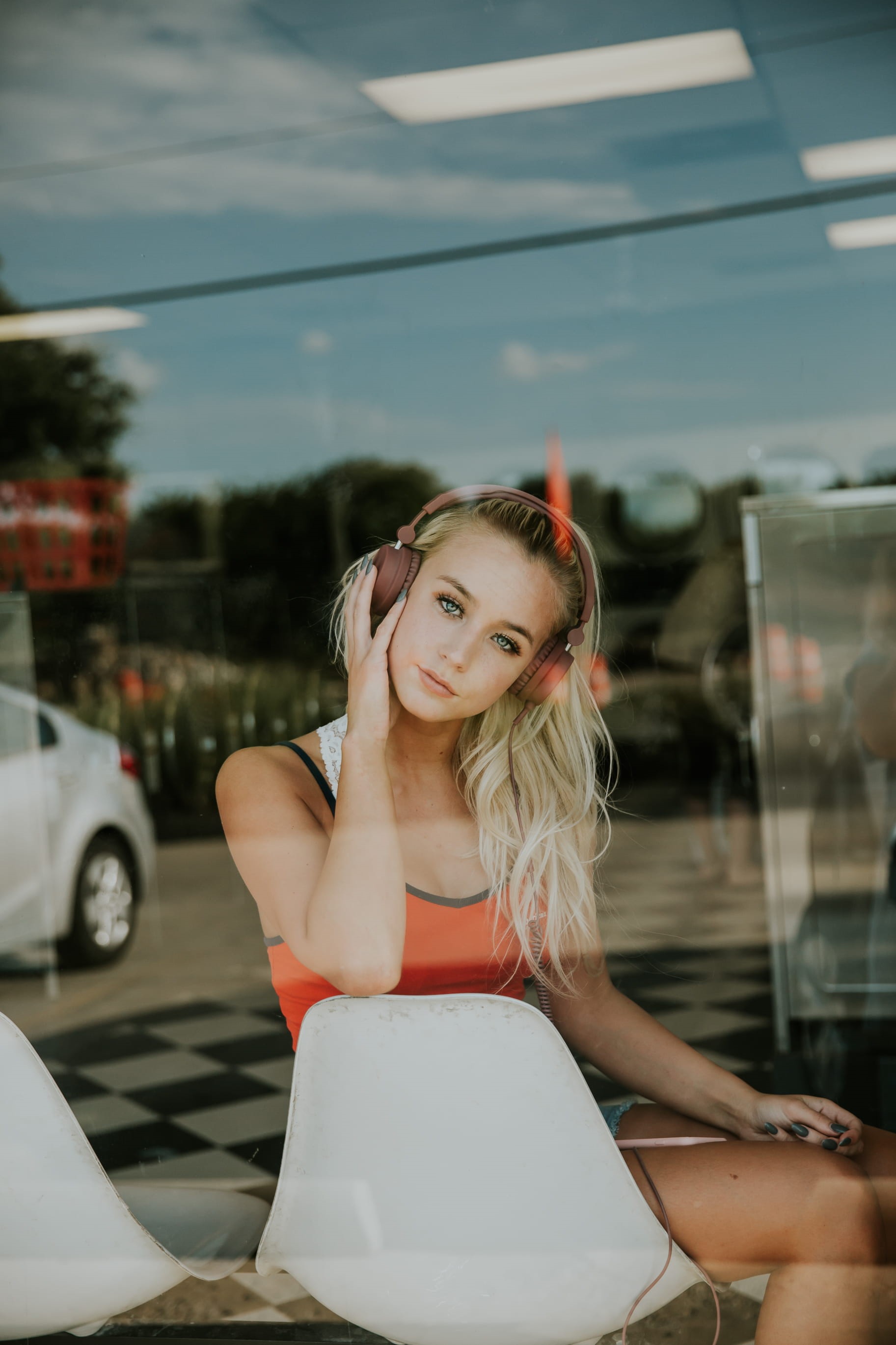 car, land vehicle, 2K, hairstyle, young women, teenager, beauty, sitting, young adult, headphone, people, ceiling, fashion, one person, makeup, Phone HD Wallpaper