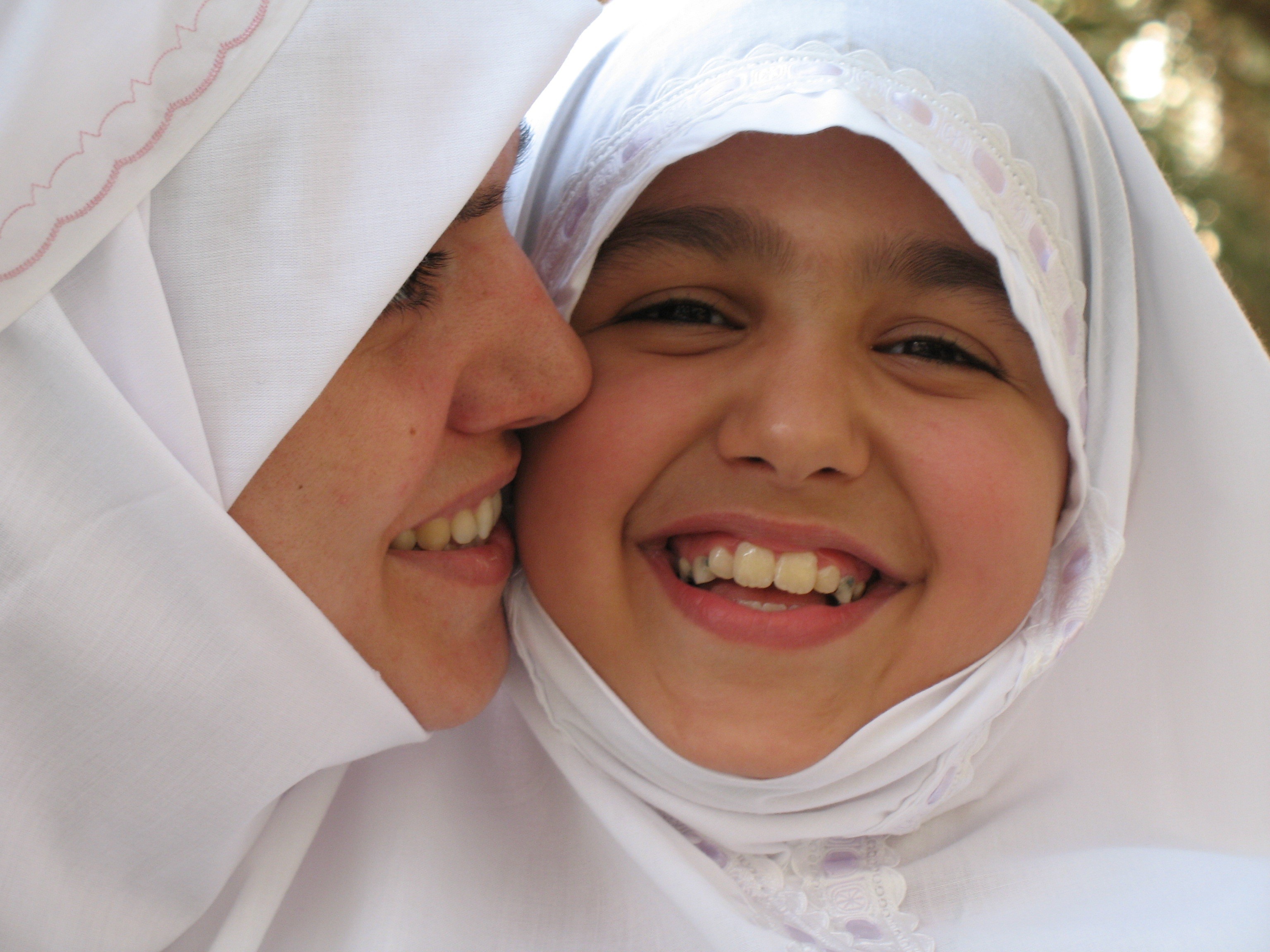 muslims, middle East, laughing, family, headshot, mom, portrait, masjid, people, human Face, daughter, white, young, real people, front view, close-up, HD Wallpaper