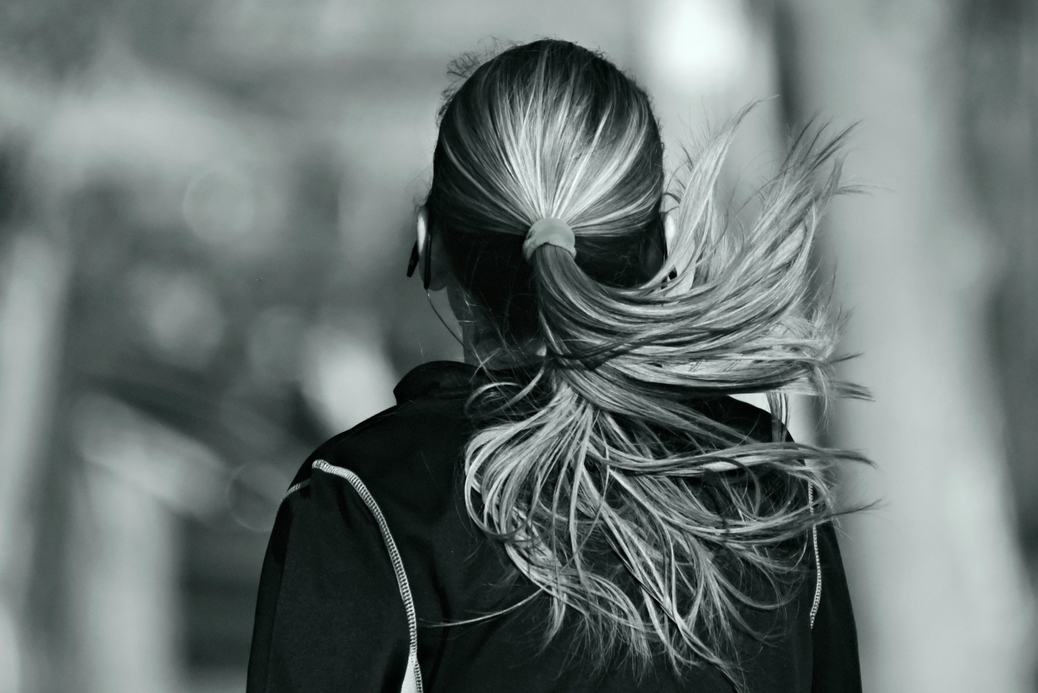 casual clothing, day, hairstyle, woman, obscured face, real people, from behind, hair, exercise, one person, young women, focus on foreground, healthy, HD Wallpaper