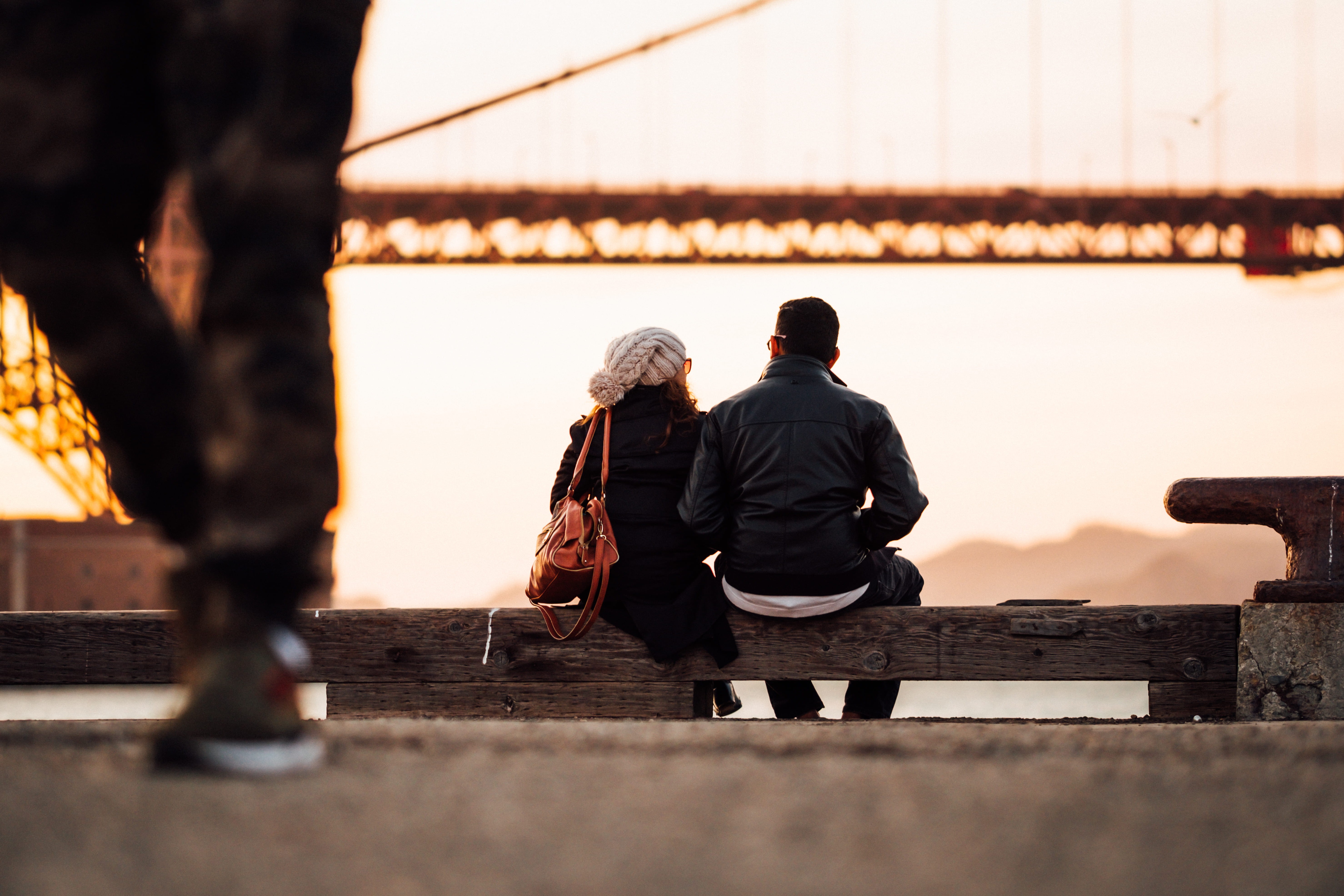 evening, summer, bridge - man made structure, 5K, from behind, people, man, couple - relationship, bridge, golden gate, built structure, date night, architecture, HD Wallpaper