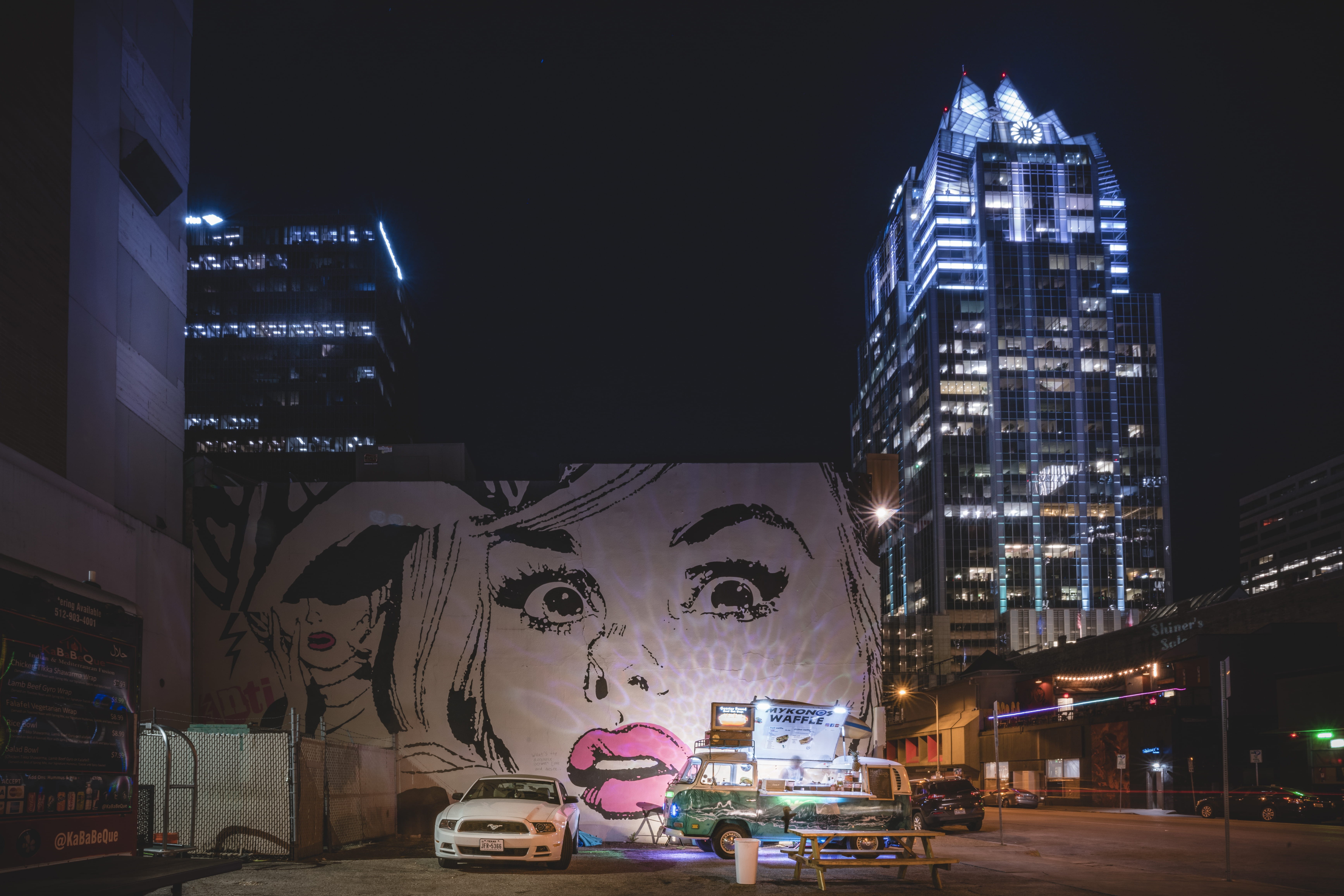 city, residential district, painting, car, ford, architecture, communication, grafiti, stall, building Exterior, mural, building, street, traffic, portrait, HD Wallpaper