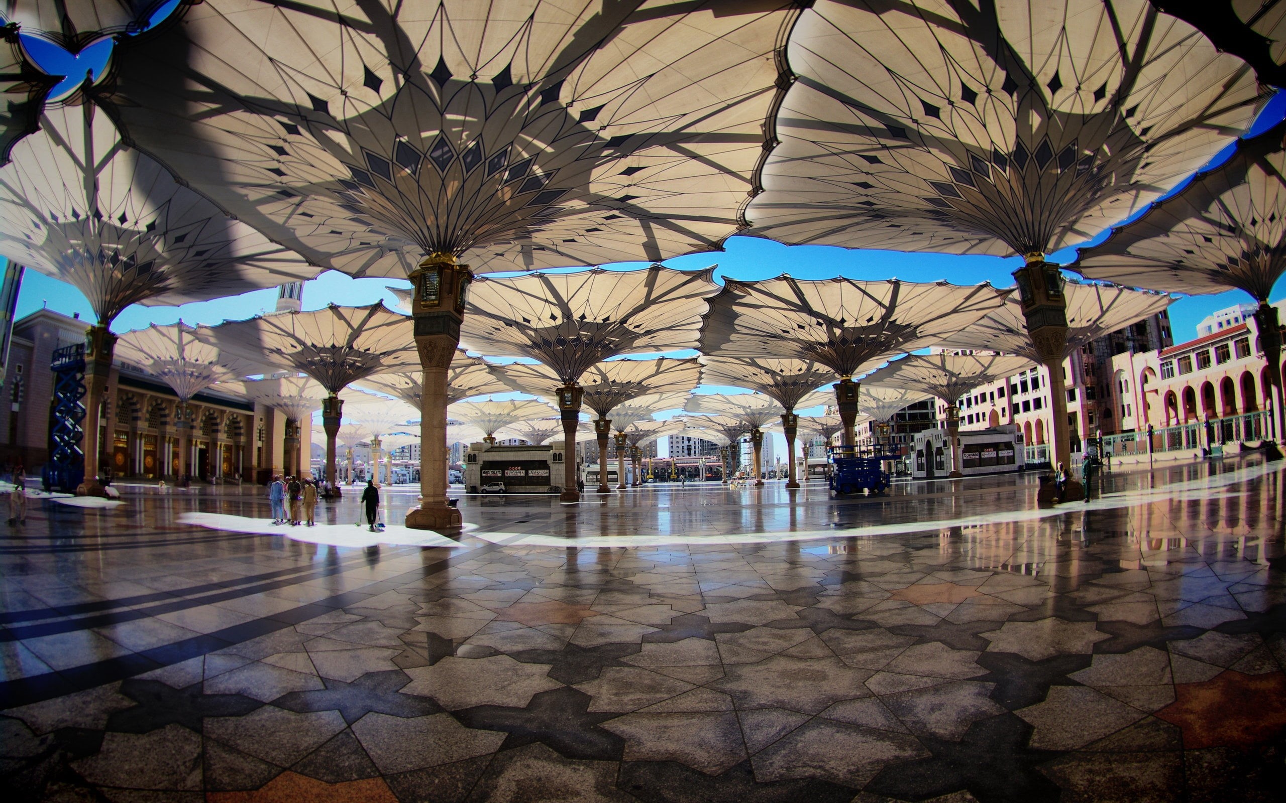 ceiling, shopping Mall, tourism, tourist, building, reflection, urban Scene, built Structure, mosque, saudi arabia, street, night, brown, travel Destinations, HD Wallpaper