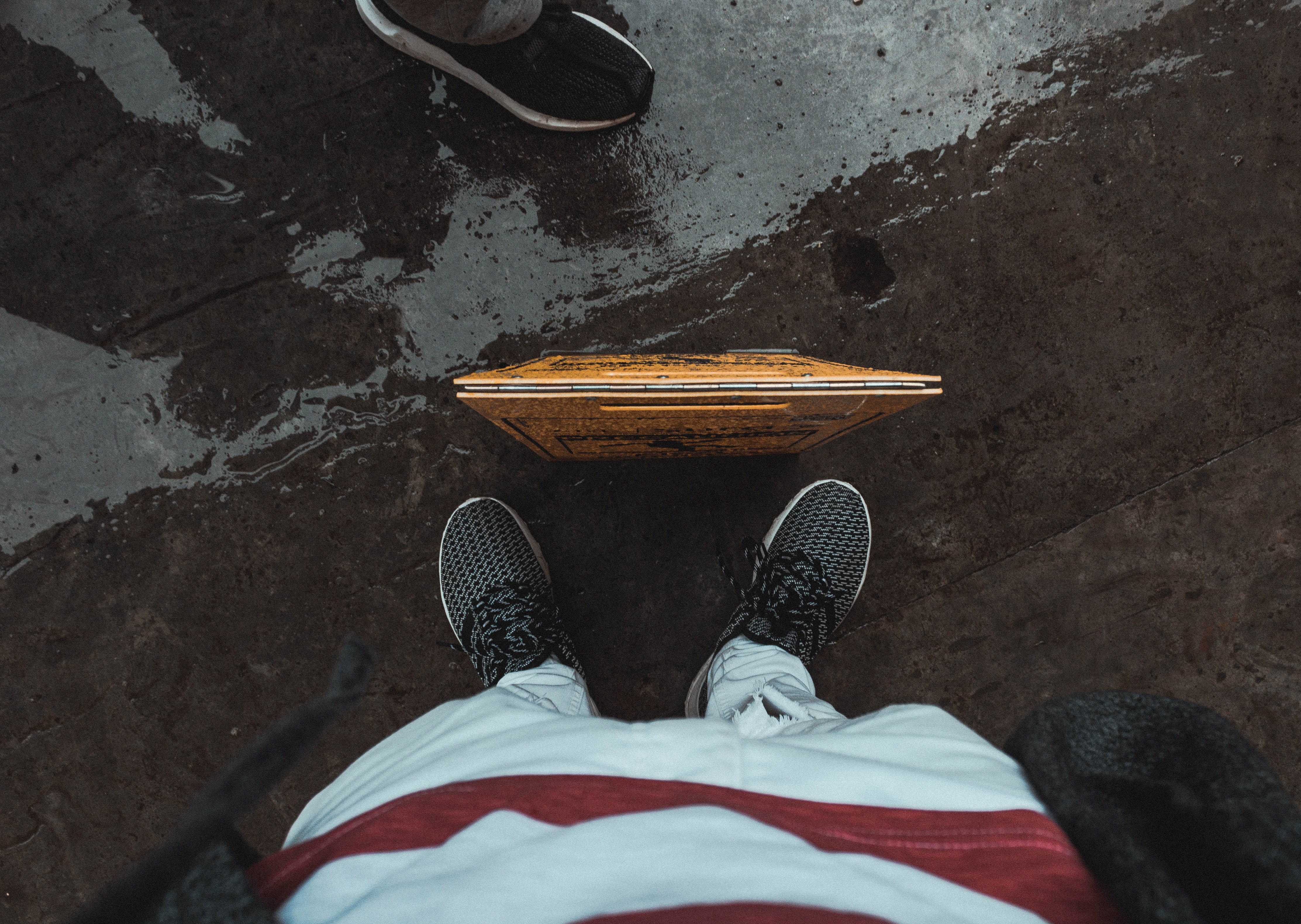 personal perspective, sneakerrs, human leg, street, wearing, leisure activity, brand, men, fashion, wet, model, clothing, step, rain, human foot, directly above, HD Wallpaper