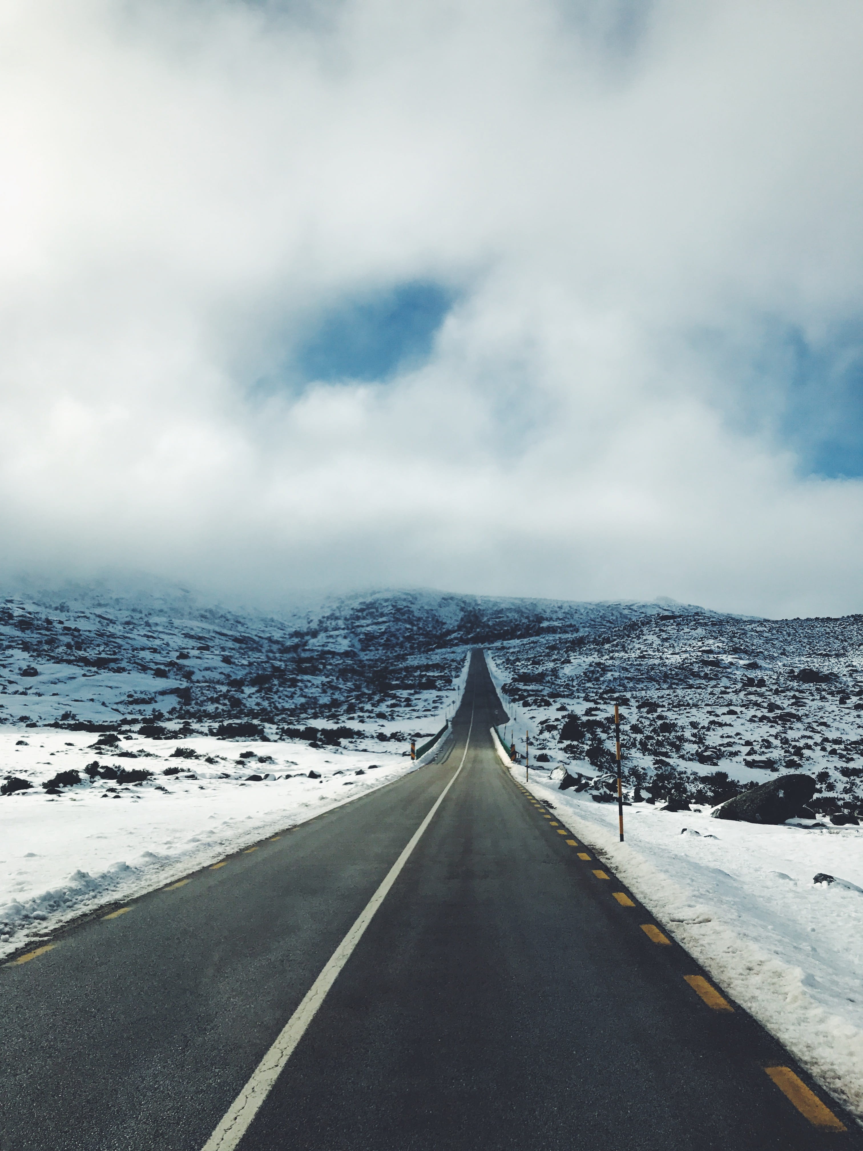 day, empty road, dividing line, sky, north, direction, cold, portugal, nature, the way forward, vanishing point, streetview, mountain, sign, cloud - sky, Phone HD Wallpaper