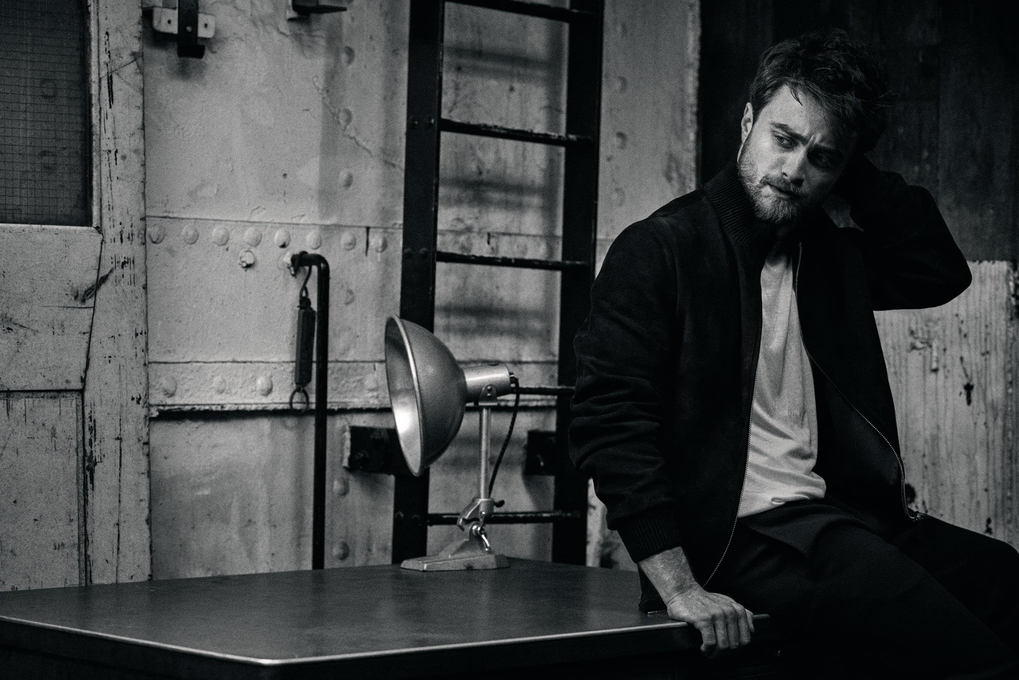 fashion, only Men, obsolete, men, actor, table, daniel radcliffe, three quarter length, casual clothing, young Adult, photo shoot, beard, daniel, contemplation, HD Wallpaper