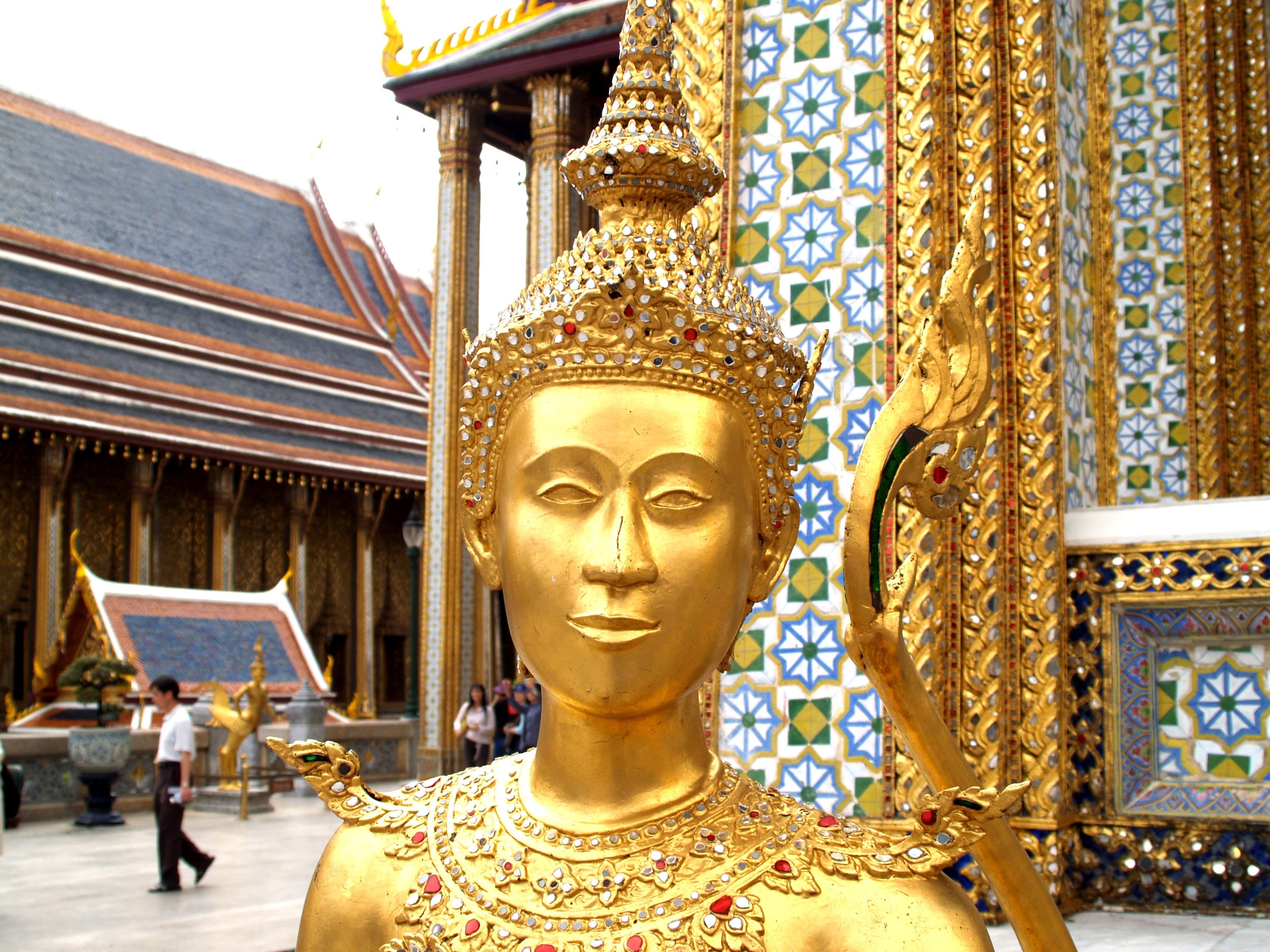 thai, thailand, monastery, royal, belief, creativity, sculpture, urban, no people, gold, emerald, culture, spirituality, famous, structure, vacations, grand, HD Wallpaper