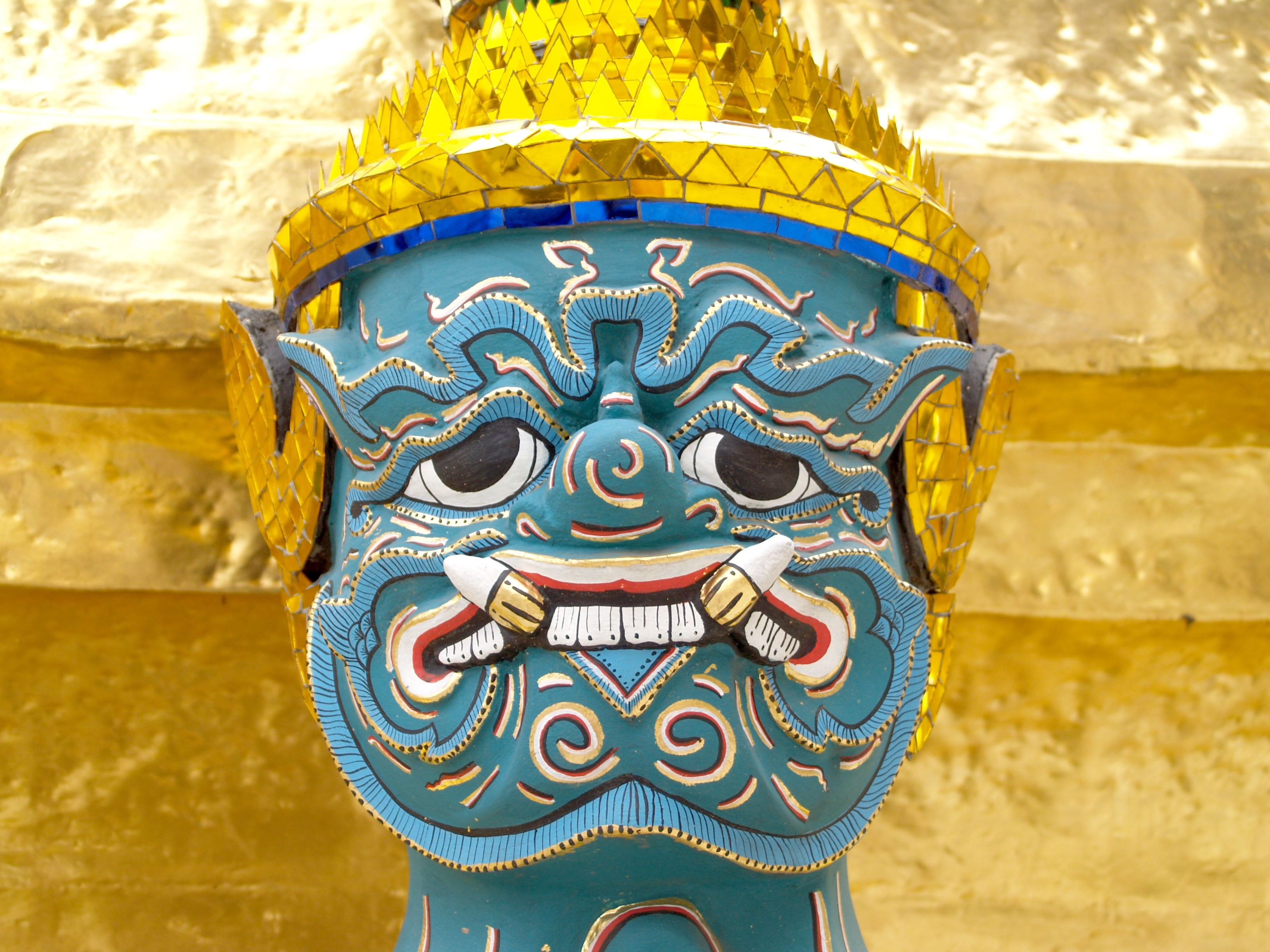 tourism, vacations, ethnicity, wat, statue, grand, asia, travel, 2K, east, ancient, old, culture, tile, traditional, urban, close-up, yellow, no people, HD Wallpaper