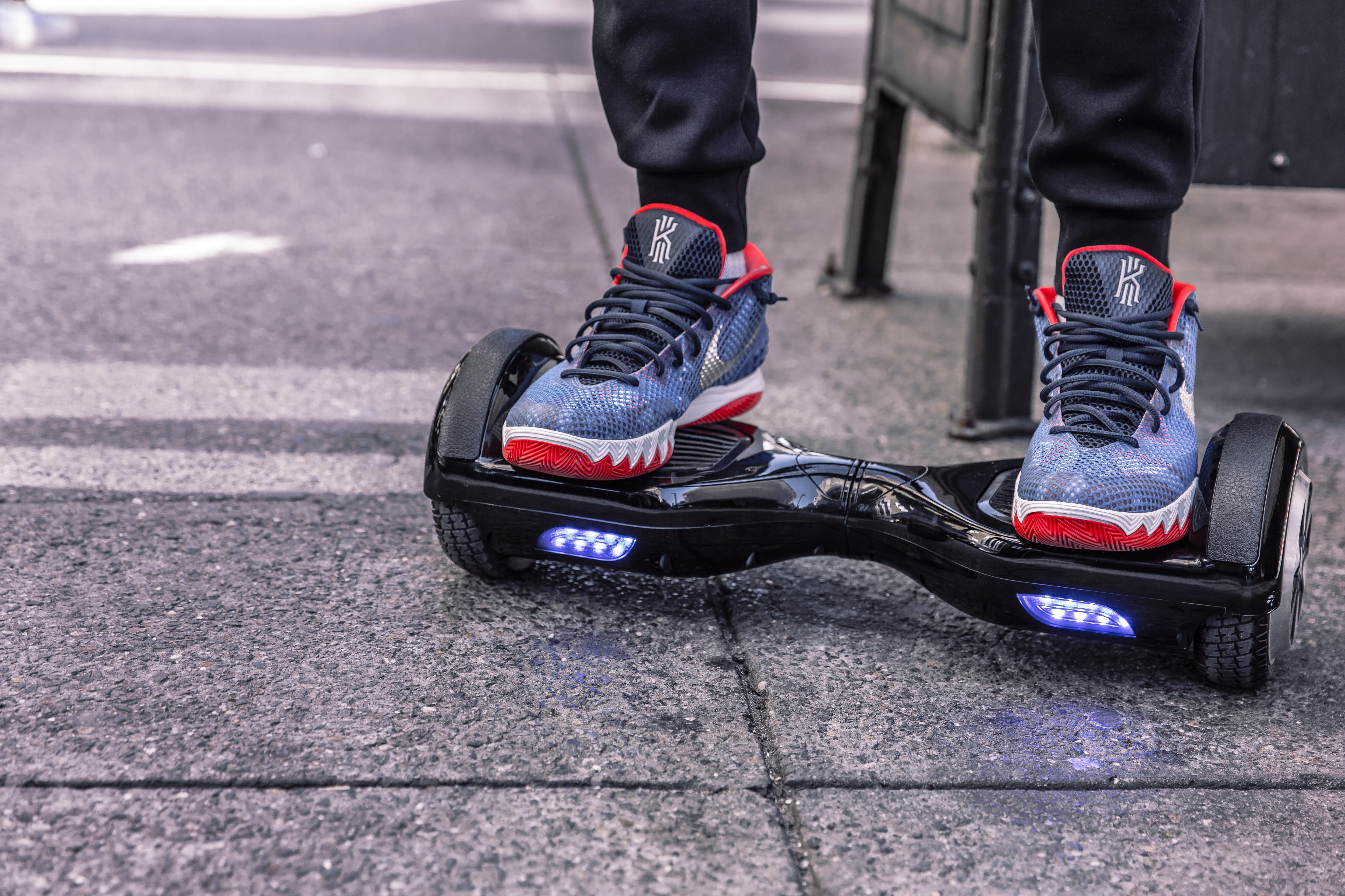 sport, body part, low section, people, one person, day, shoes, objects, black, lifestyles, outdoors, hover, balancing, 5K, asphalt, hip, speed, urban Scene, HD Wallpaper