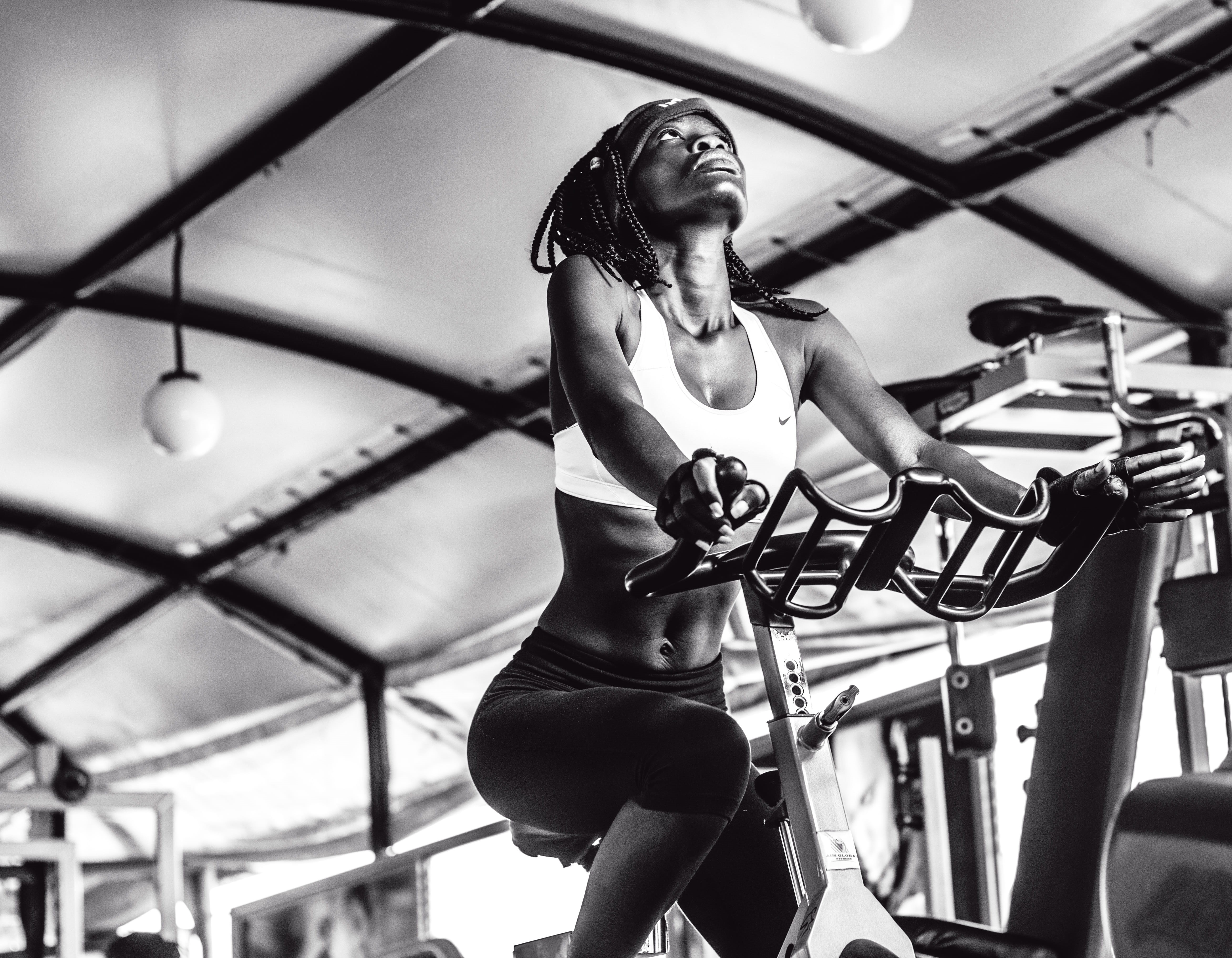 photography, casual, black, exercising, grayscale, indoors, fit, workout, face, trendy, young adult, 4K, adorable, gym, stylish, activity, clothing, girl, HD Wallpaper