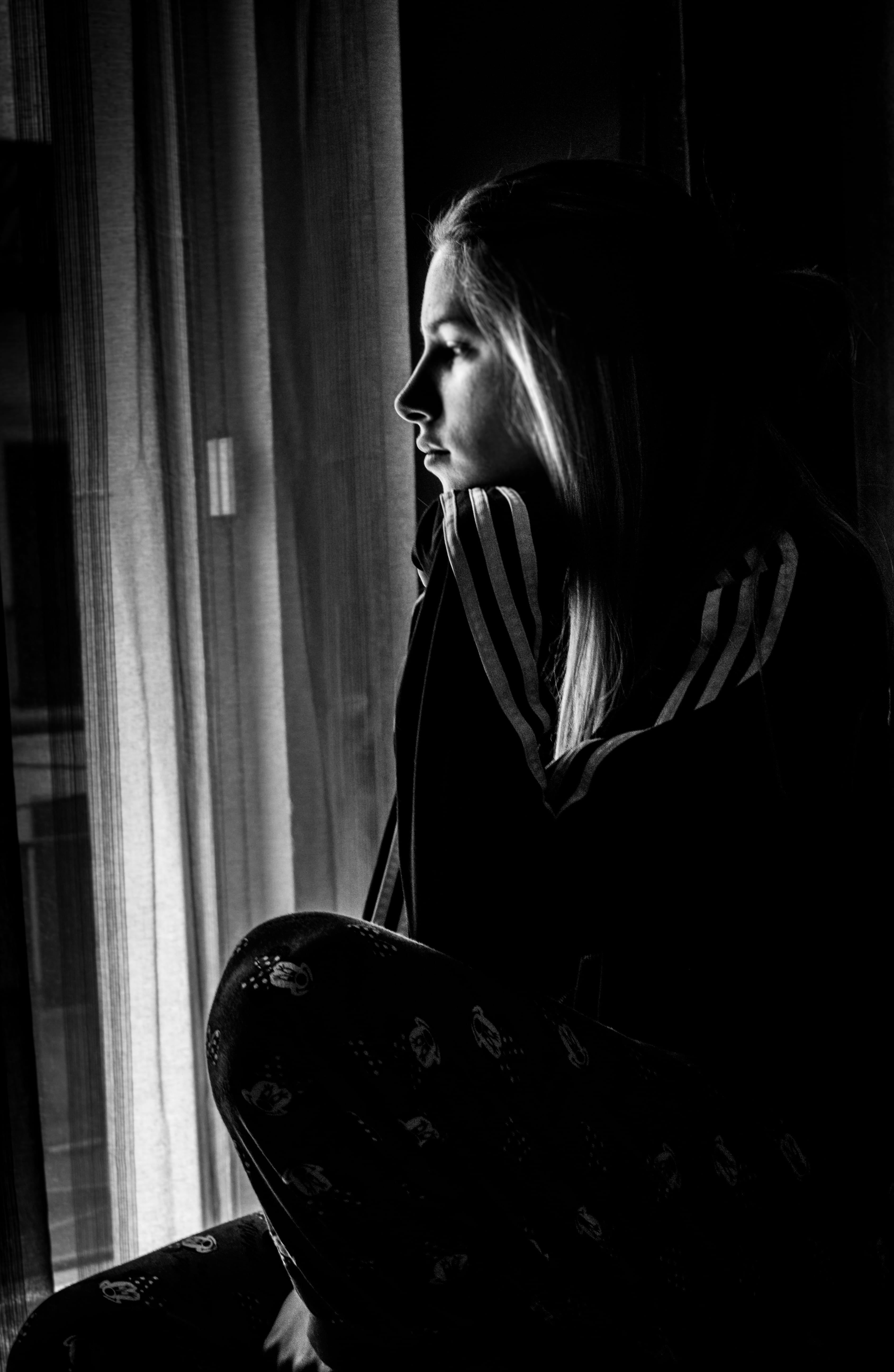 indoors, looking, females, women, home interior, 5K, trending, window, trendy, curtain, casual clothing, young adult, young women, one person, leisure activity, Phone HD Wallpaper
