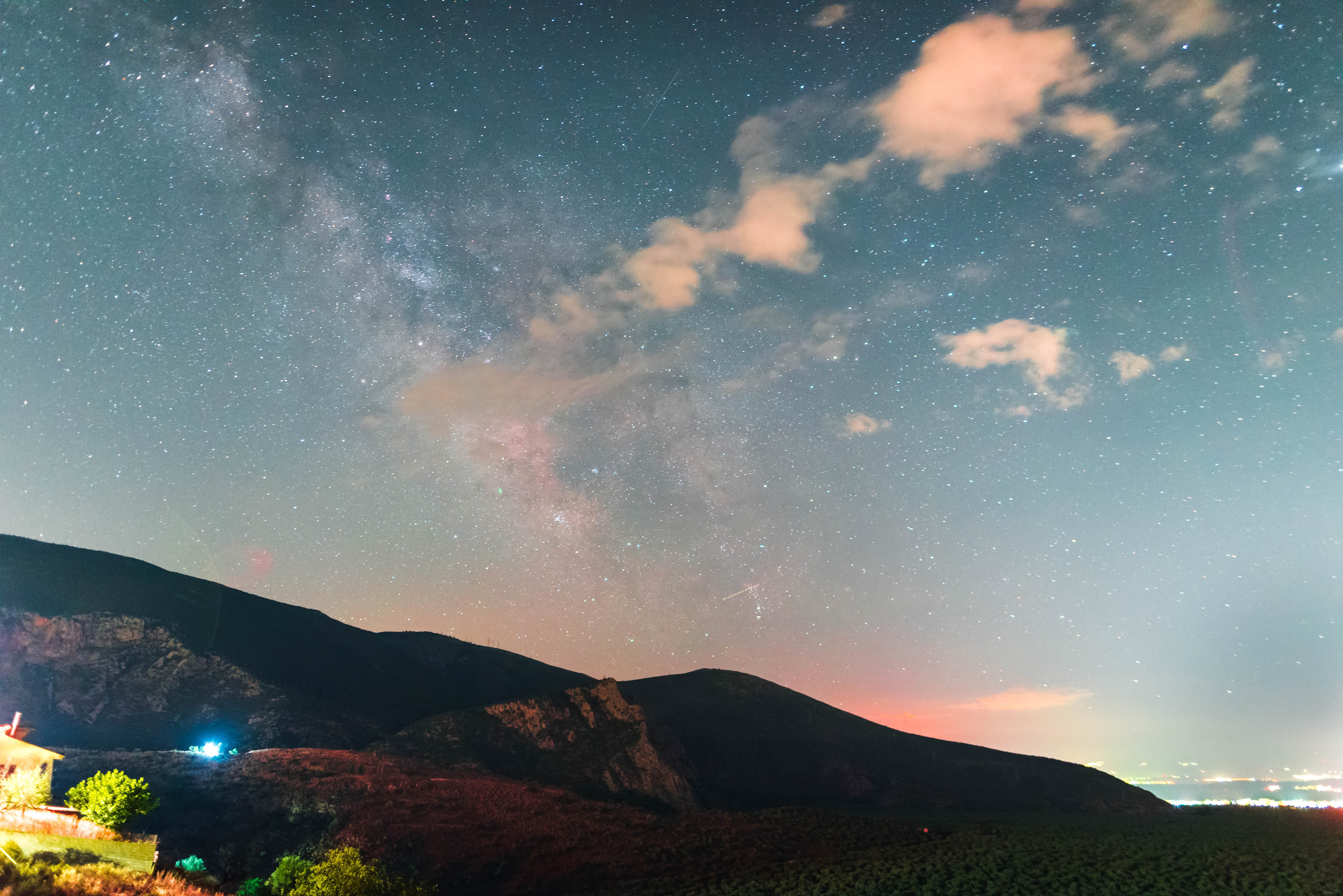 nighttime, cloud, light - Natural Phenomenon, dark, scenics, glowing, sea, milkyway, planet - Space, star Shape, starry, 5K, tree, outdoors, mountain, HD Wallpaper