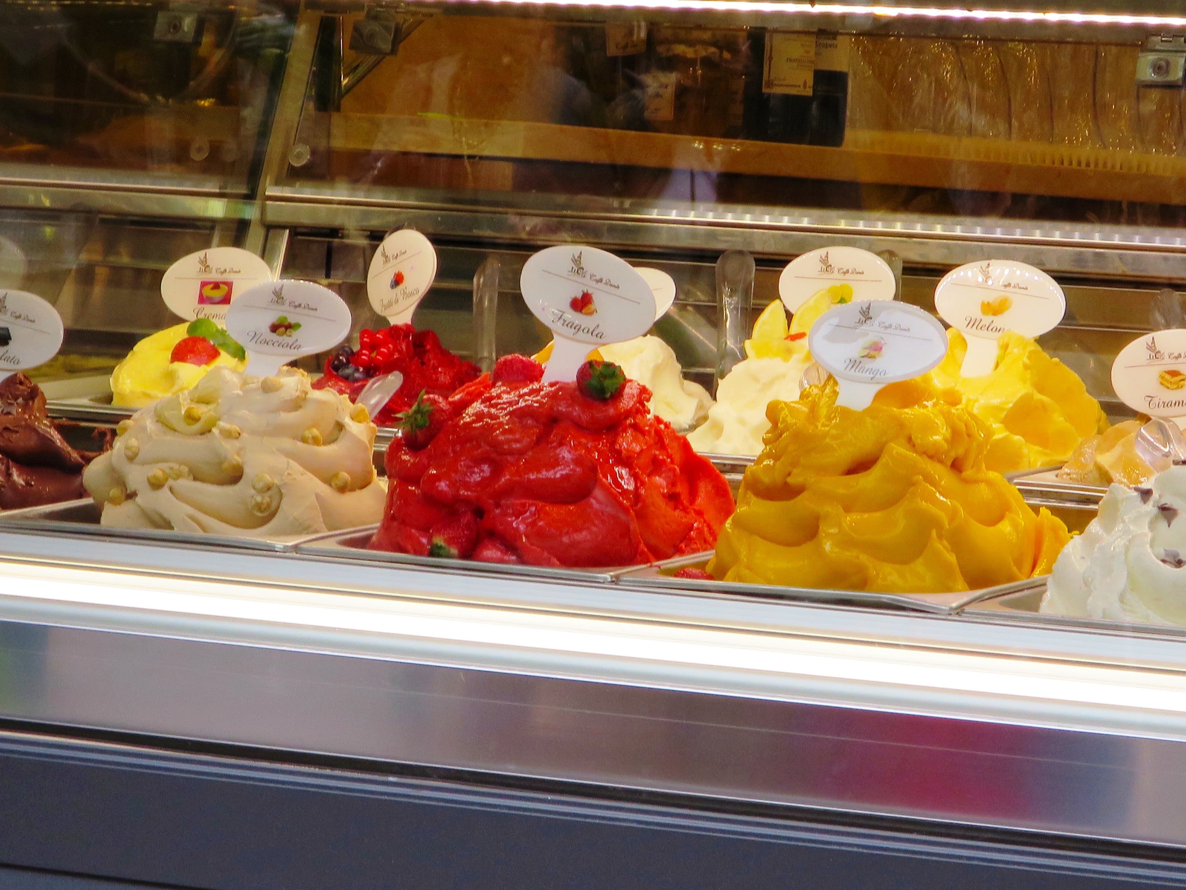 no people, eiscafe, sweet, ice cream parlour, representation, food and drink, glass - material, human representation, display cabinet, male likeness, indoors, HD Wallpaper
