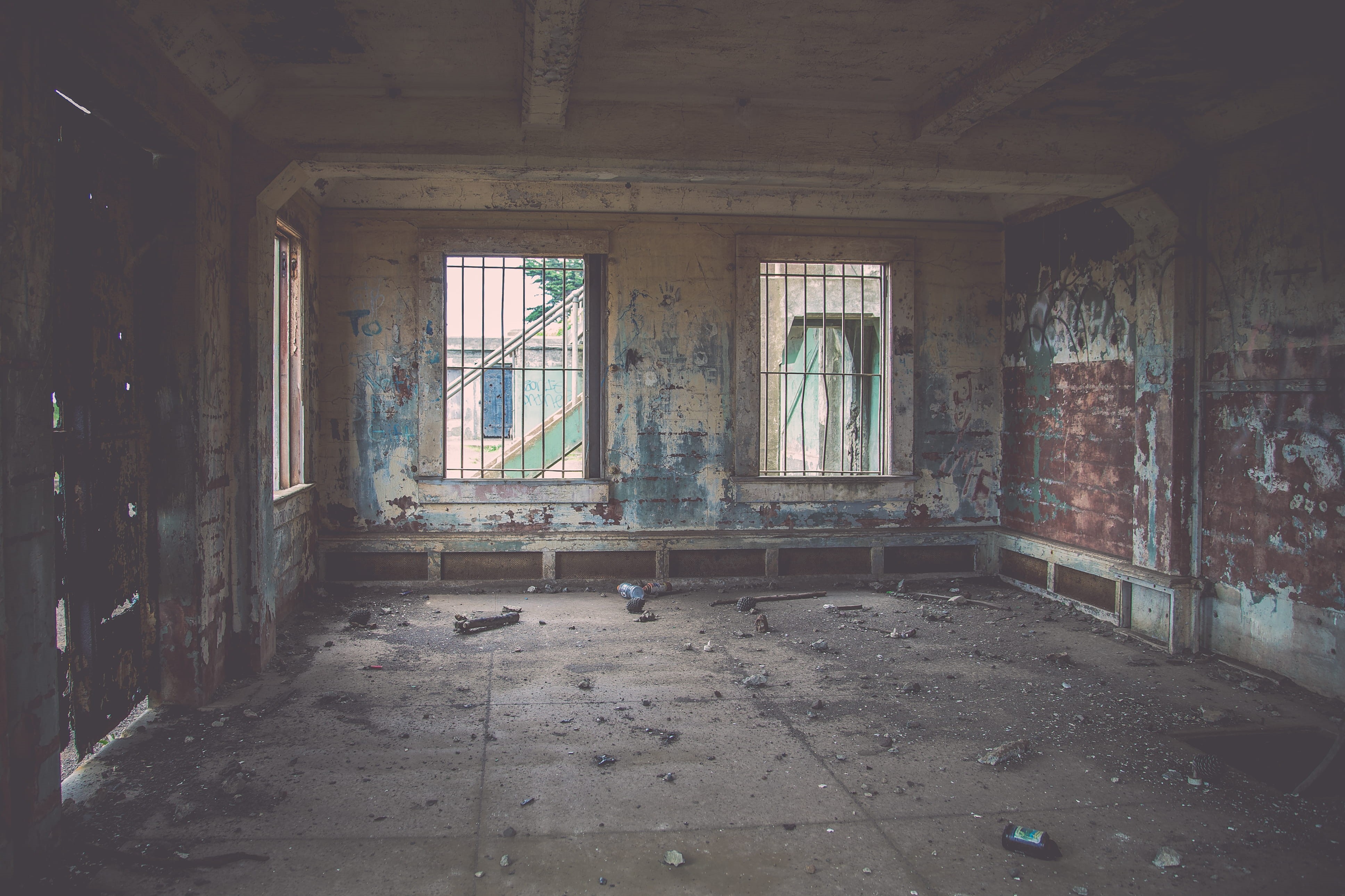 architecture, dirty, sausalito, built structure, decline, building, deterioration, indoors, old, grimey, ruined, united states, abandoned, window, solitude, HD Wallpaper