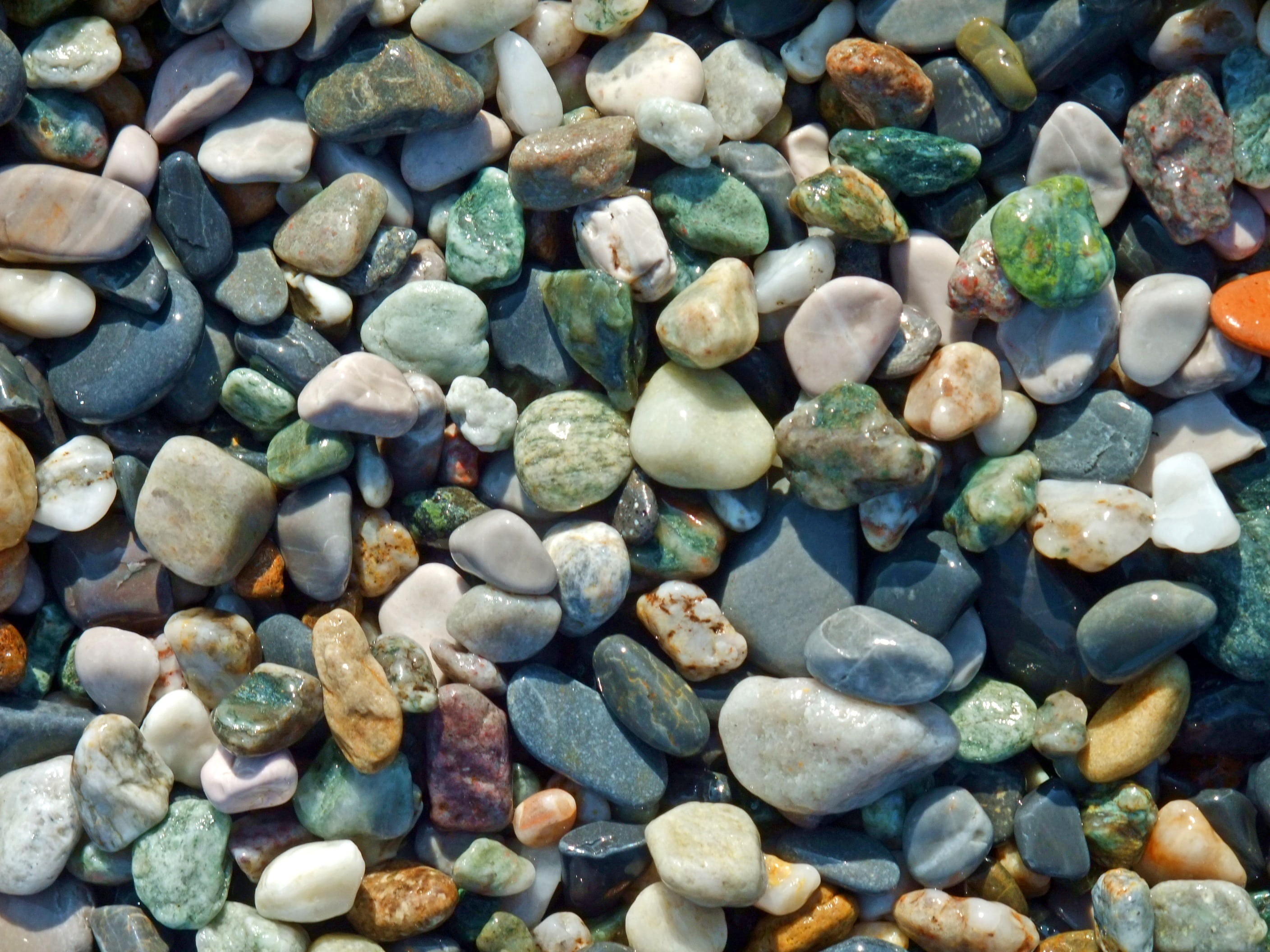 no people, pebbles, water, land, full frame, nature, pebble, rock, 2K, solid, stone - object, turquoise, beauty in nature, day, background, outdoors, stone, HD Wallpaper